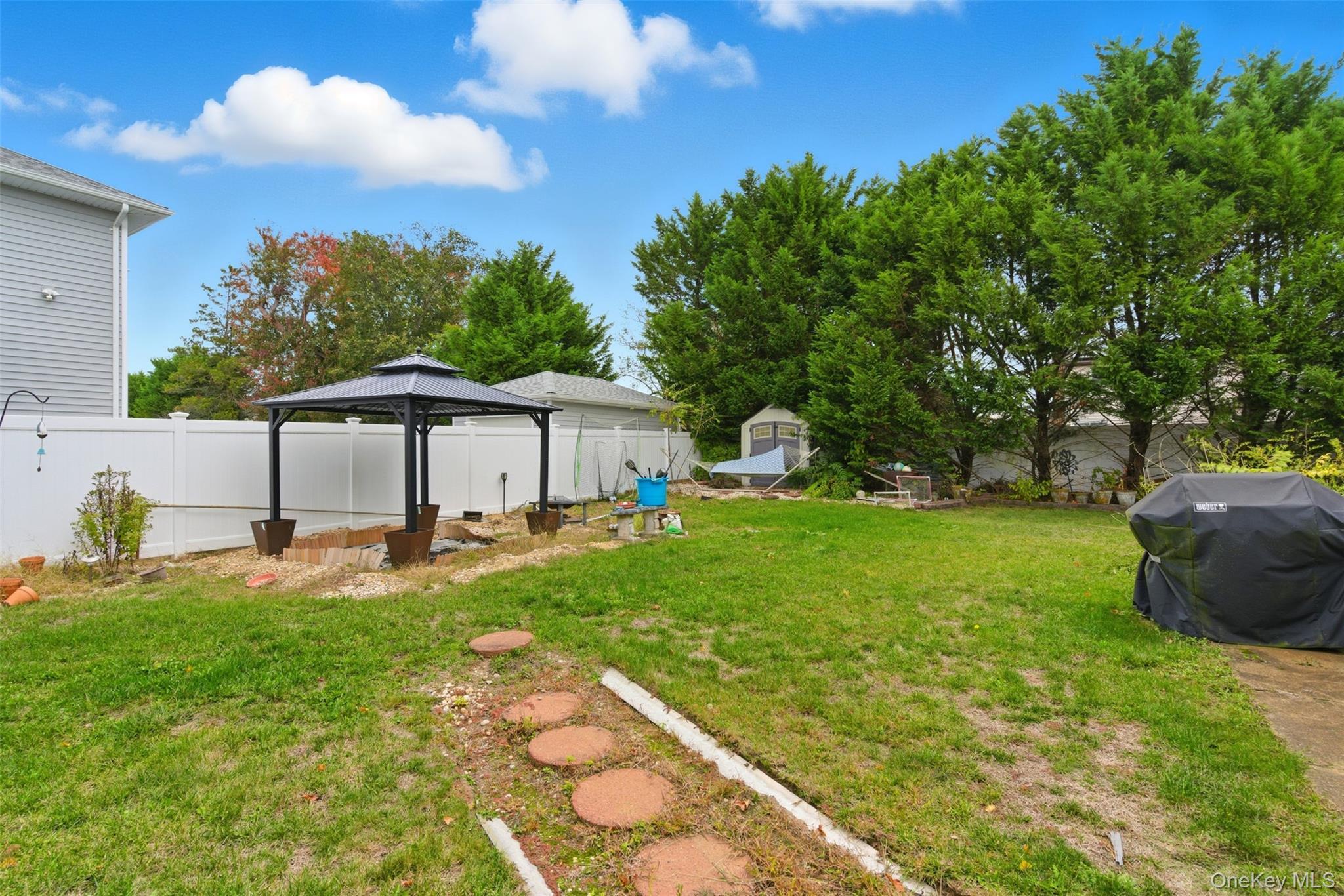 Single Family Park  Nassau County, NY 11758, MLS-927281-10