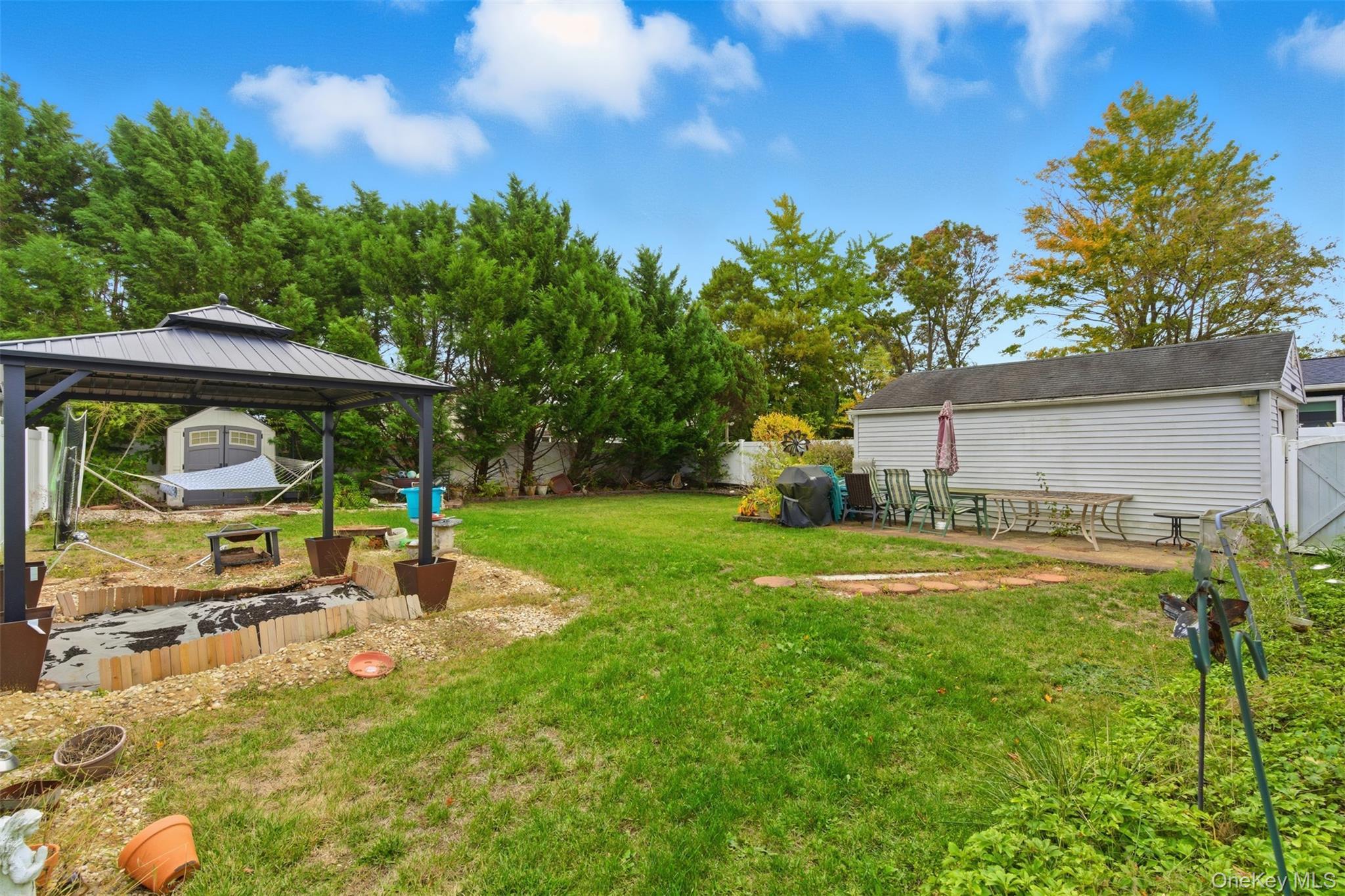 Single Family Park  Nassau County, NY 11758, MLS-927281-11