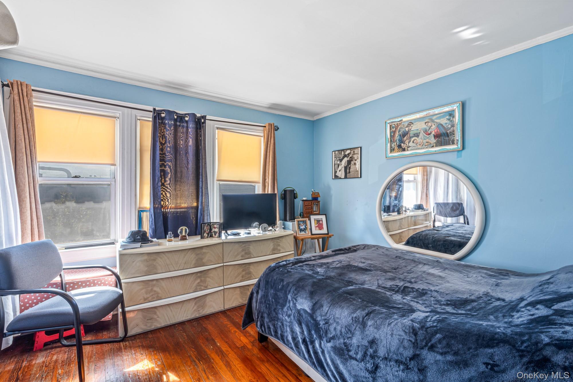 Single Family 28th Queens, NY 11354, MLS-927298-17