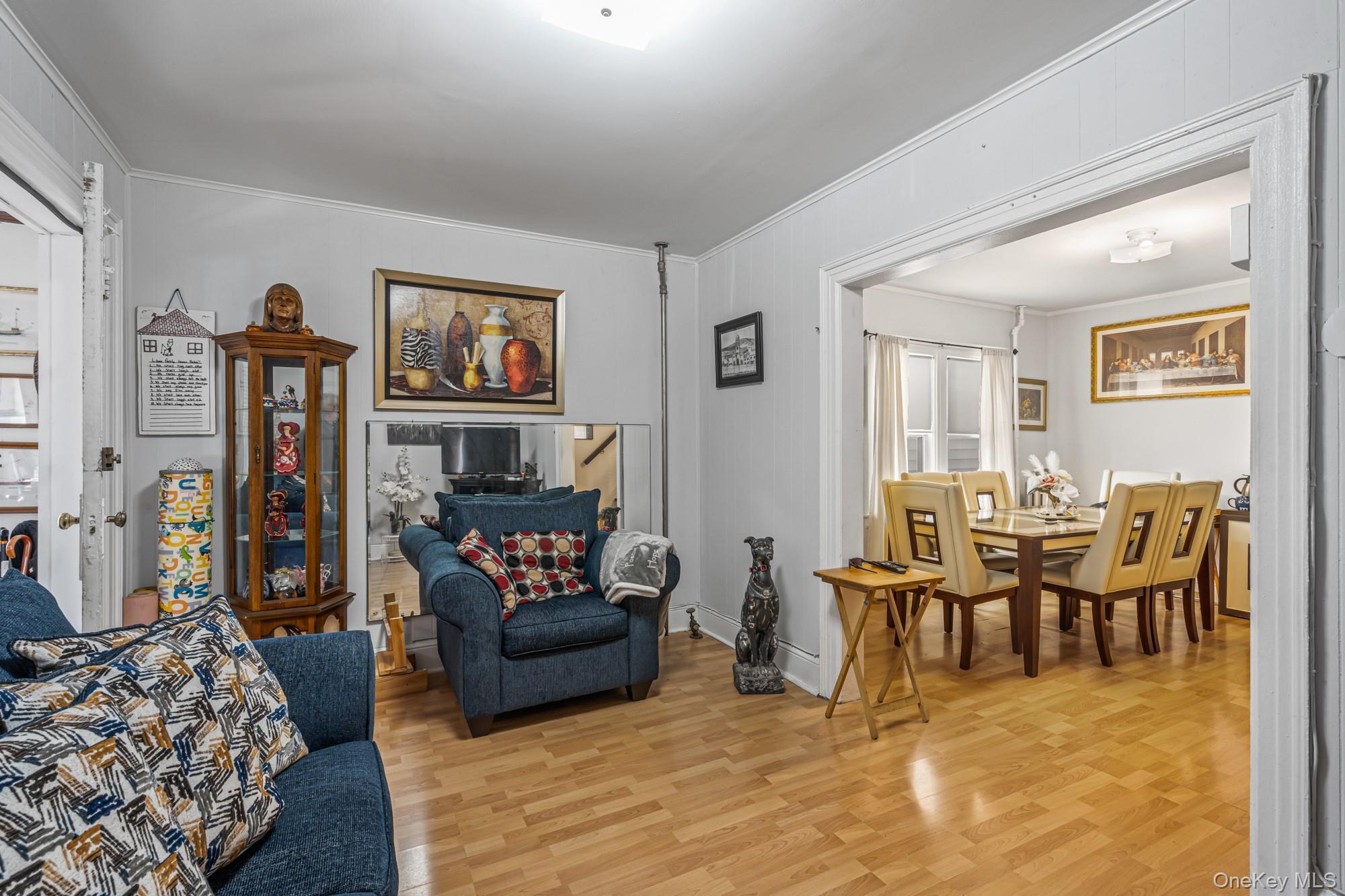 Single Family 28th Queens, NY 11354, MLS-927298-4