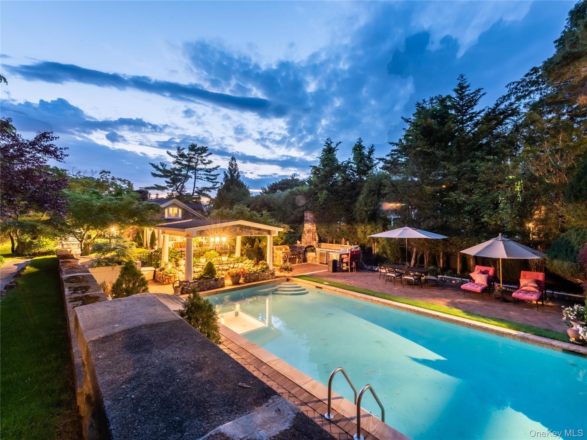 Single Family Plandome Nassau County, NY 11030, MLS-927308-29