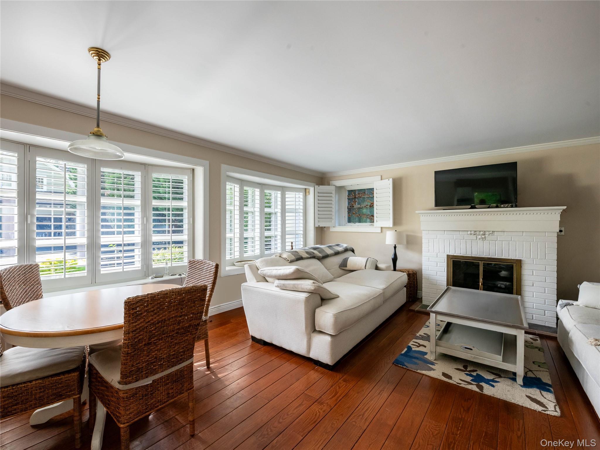 Single Family Plandome Nassau County, NY 11030, MLS-927308-37