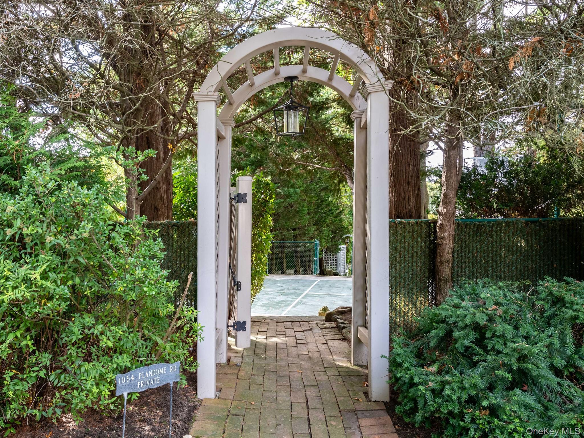 Single Family Plandome Nassau County, NY 11030, MLS-927308-41