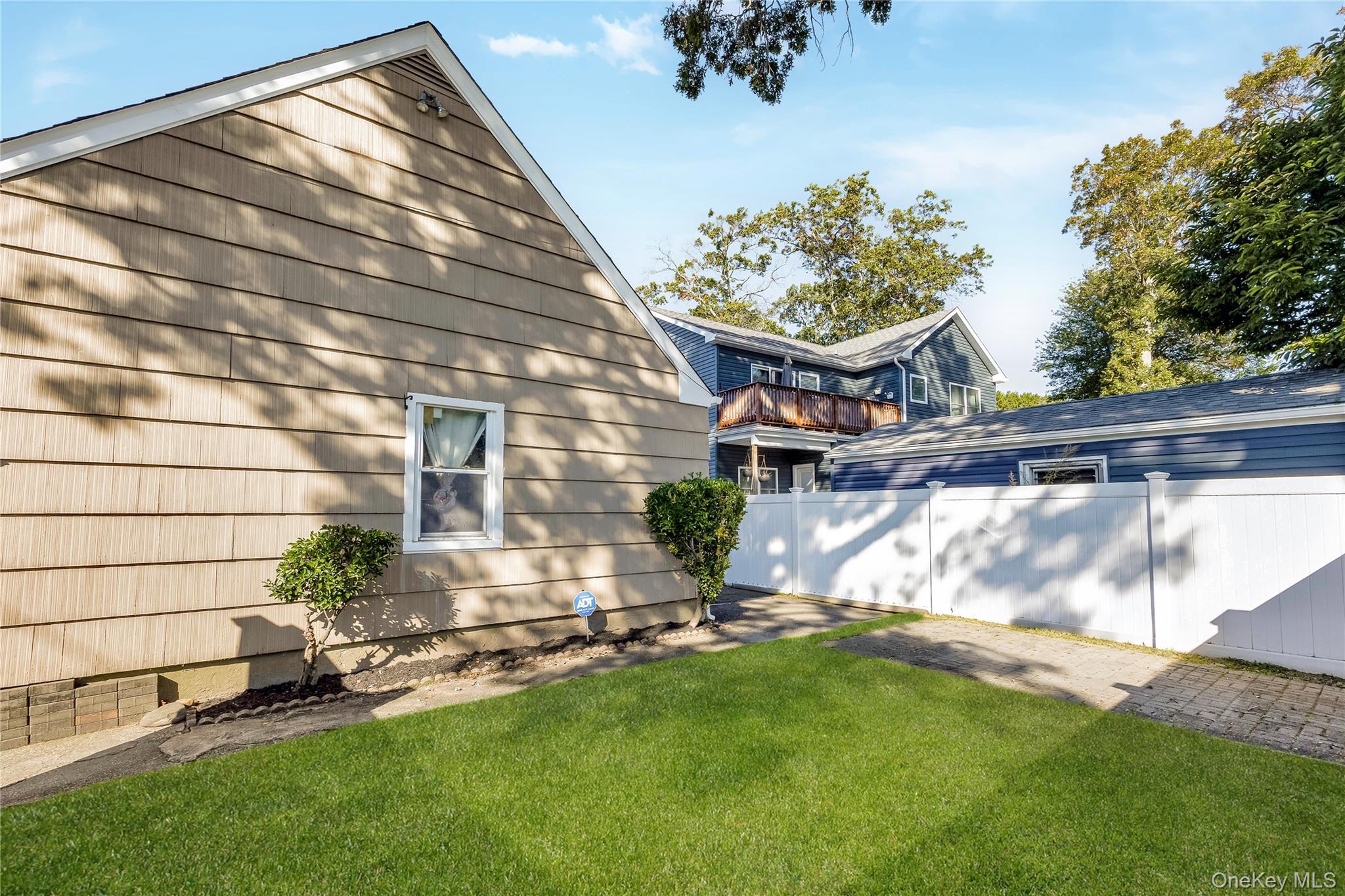 Single Family Van Nostrand  Nassau County, NY 11566, MLS-927309-24