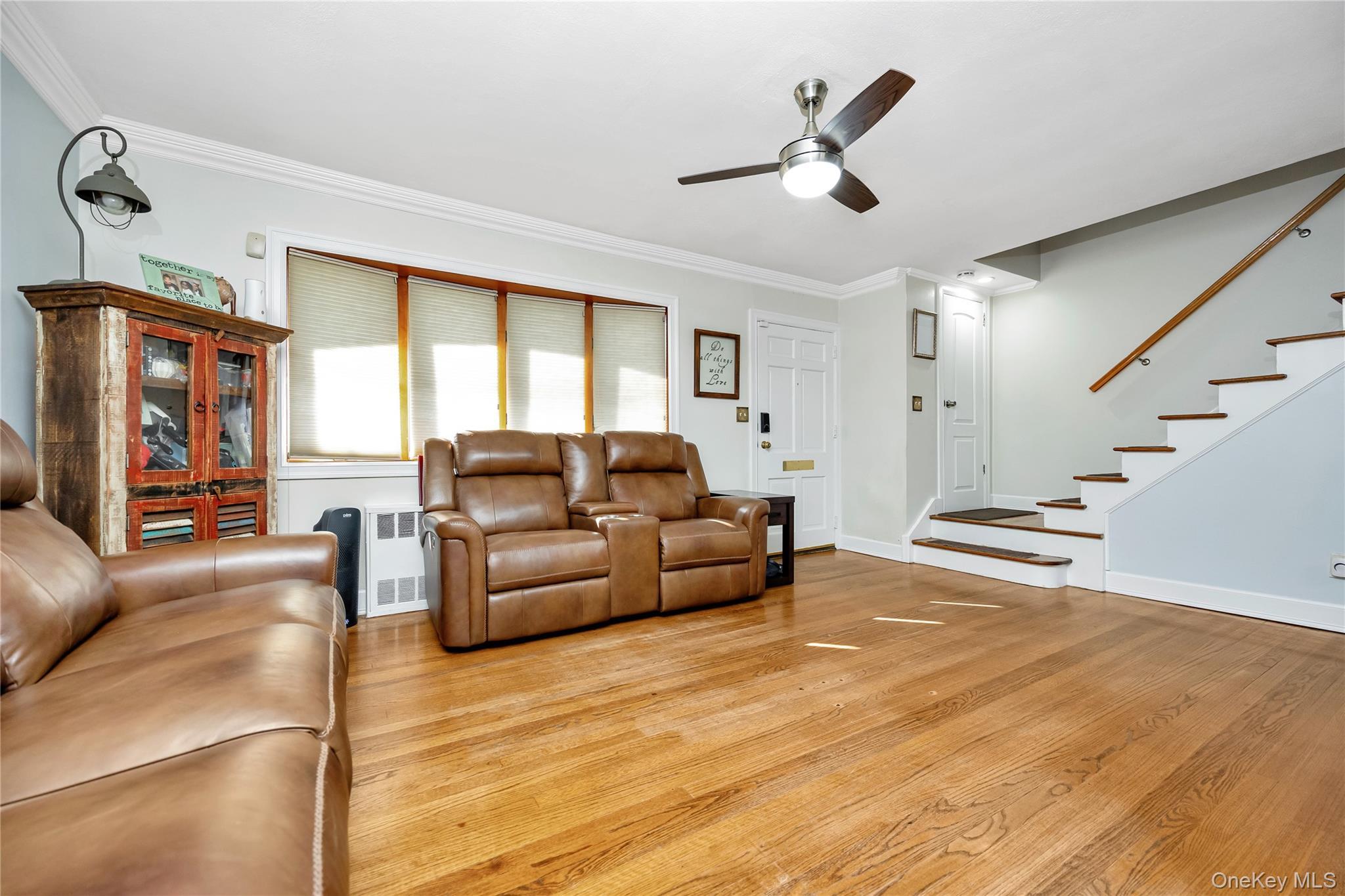 Single Family Van Nostrand  Nassau County, NY 11566, MLS-927309-6