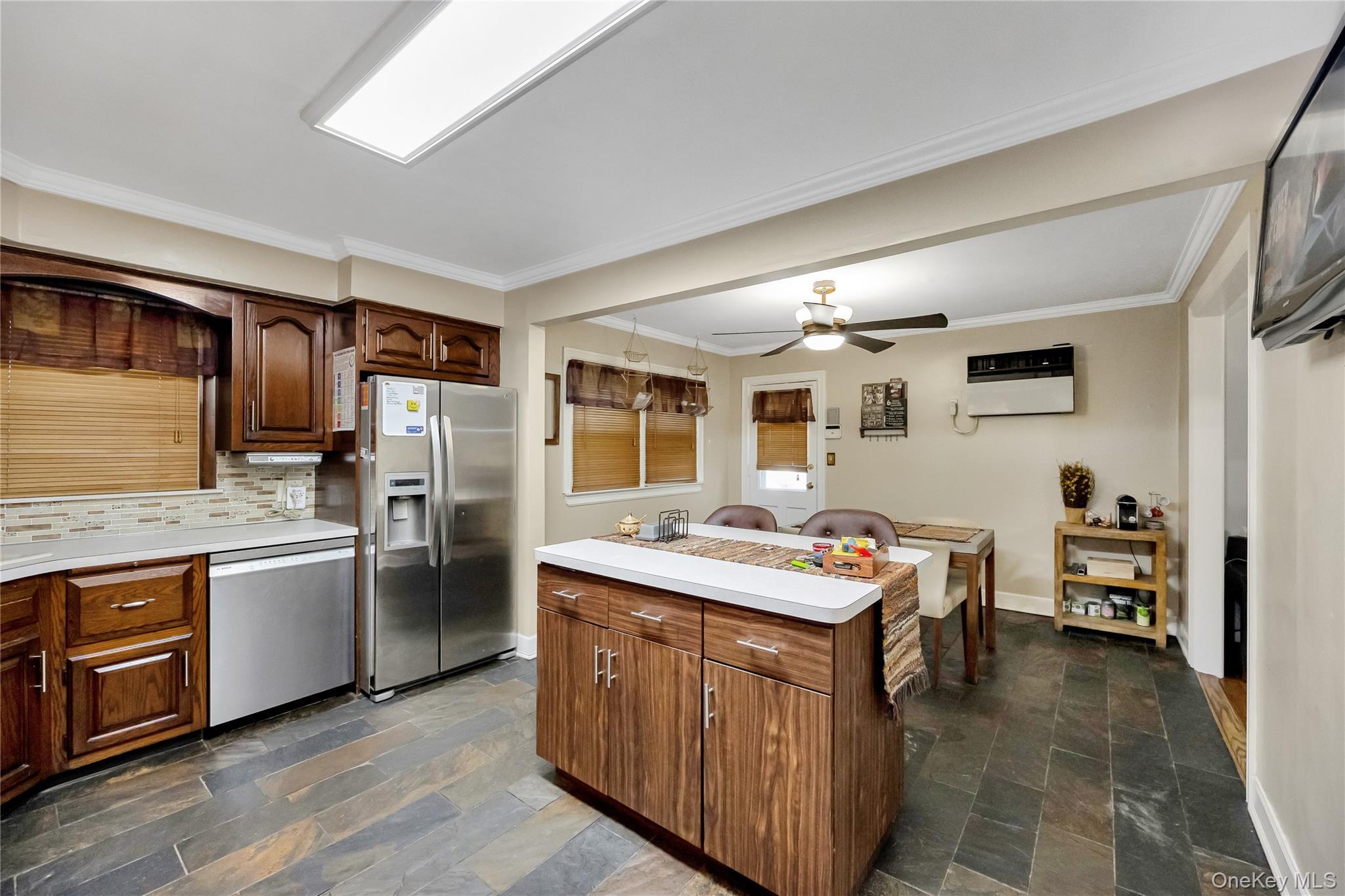 Single Family Van Nostrand  Nassau County, NY 11566, MLS-927309-8