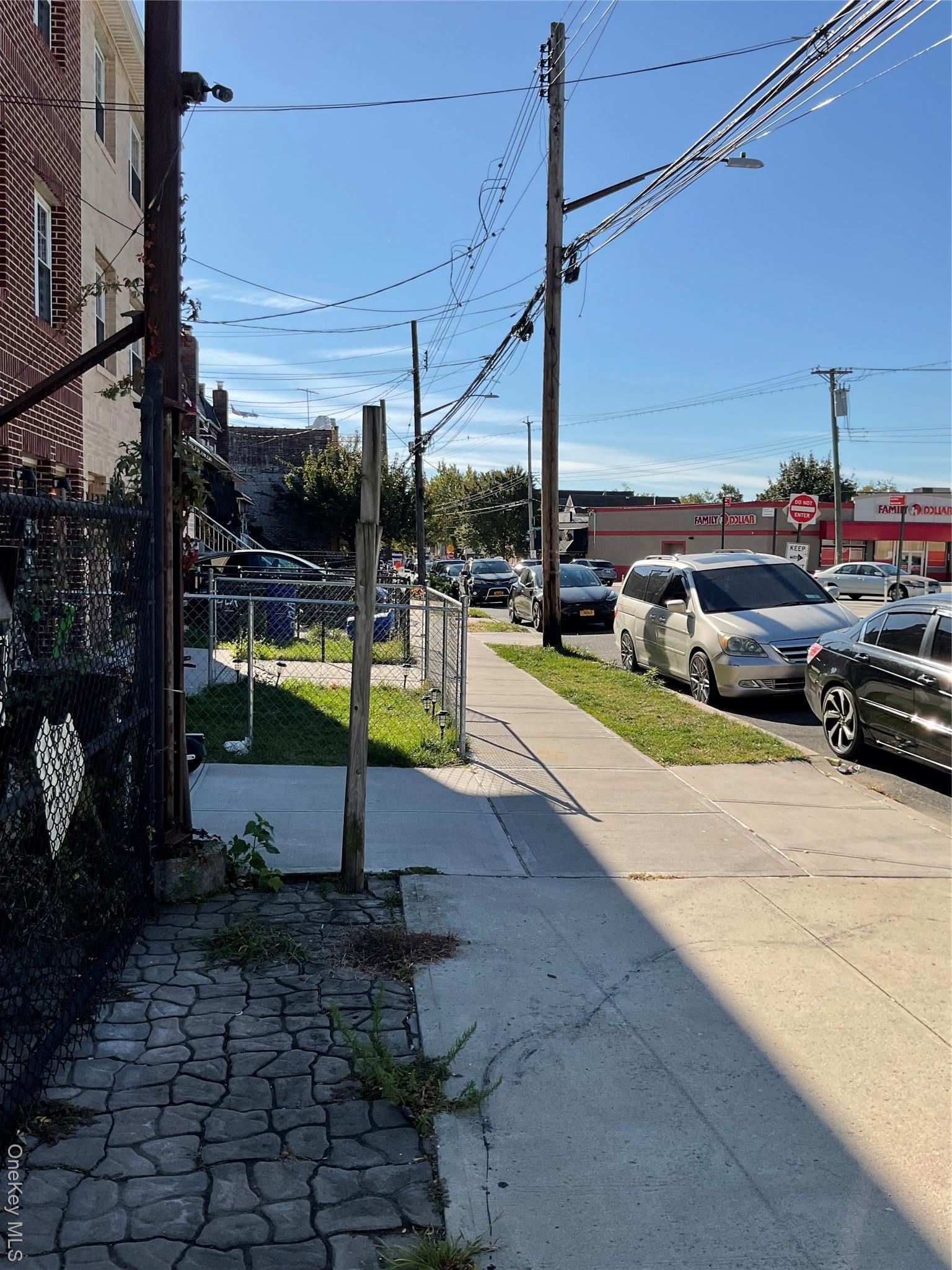 Single Family Underhill  Bronx, NY 10473, MLS-927317-22