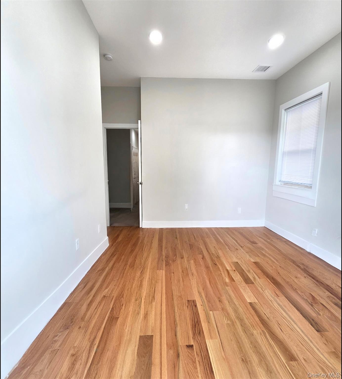 Single Family Wright Avenue, Jersey City Out Of Area, NY 07306, MLS-927326-14