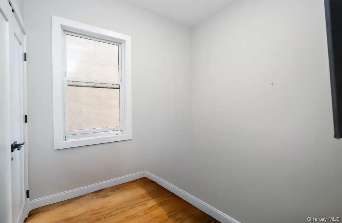 Single Family Wright Avenue, Jersey City Out Of Area, NY 07306, MLS-927326-16