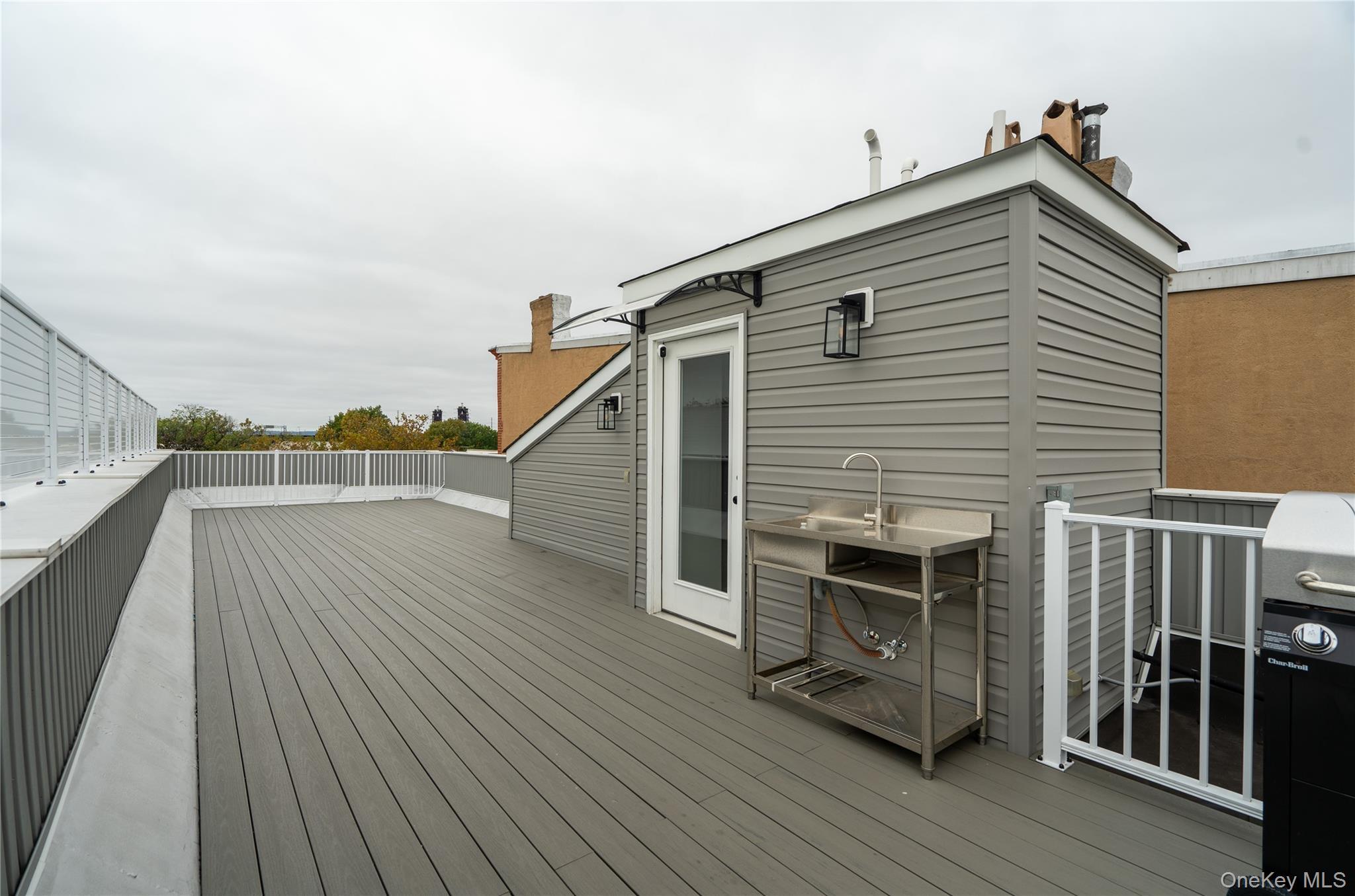 Single Family Wright Avenue, Jersey City Out Of Area, NY 07306, MLS-927326-20