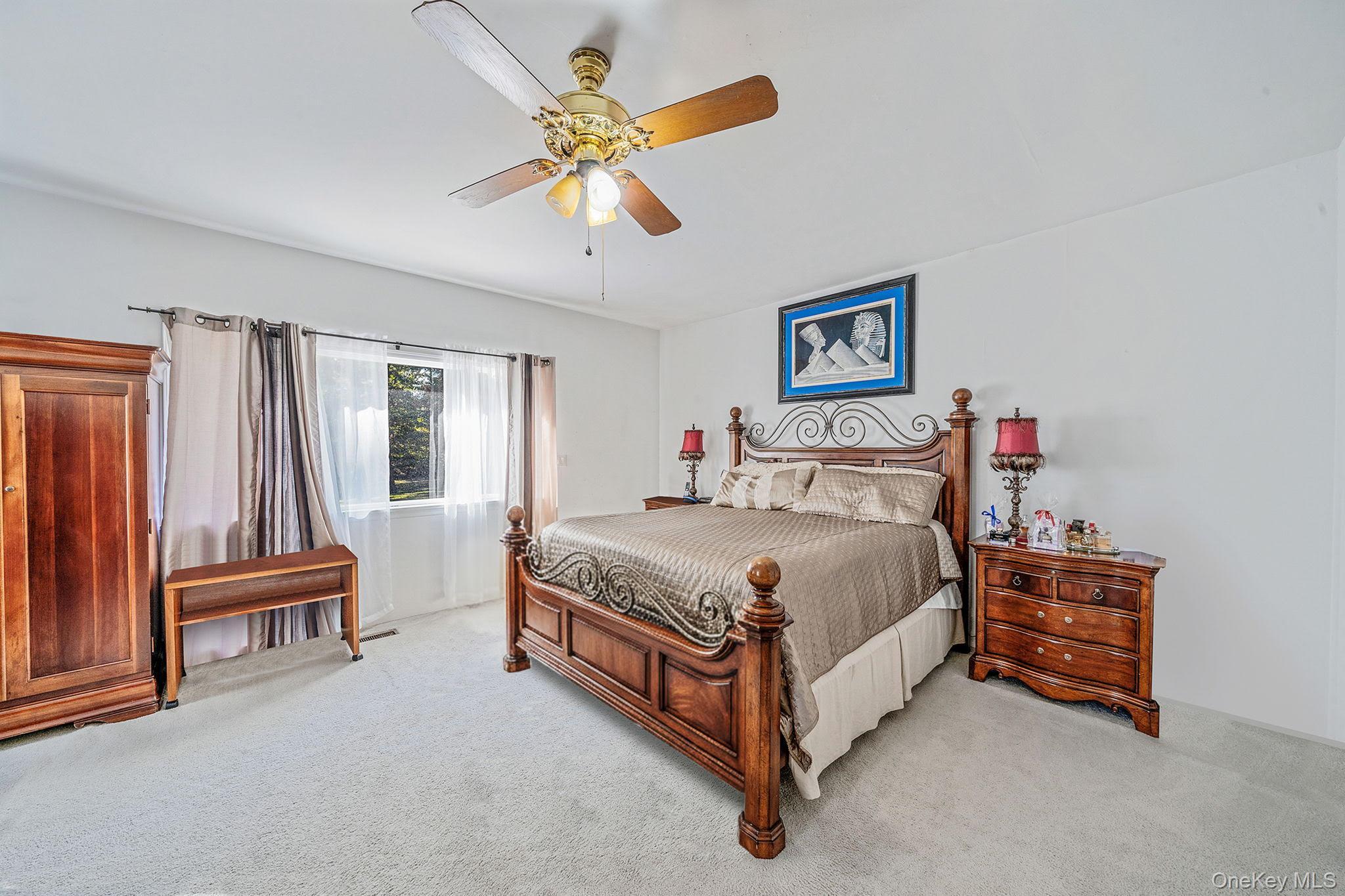 Single Family Sleepy Hollow  Suffolk County, NY 11746, MLS-927344-6