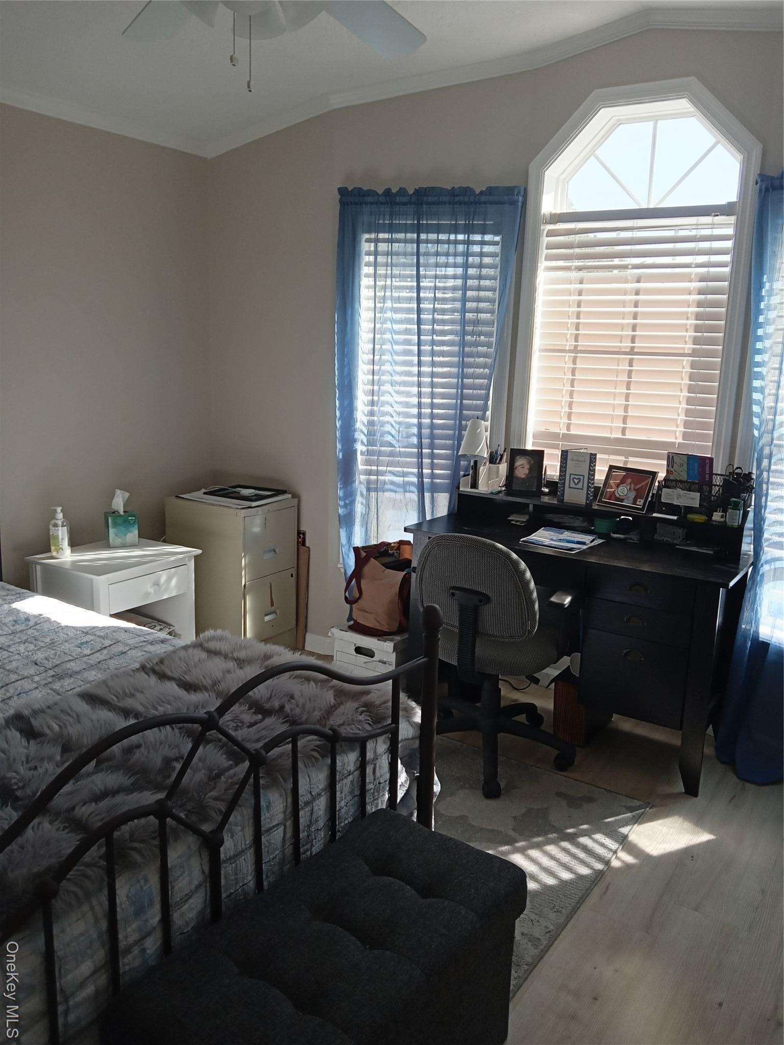 Single Family Old Country  Suffolk County, NY 11901, MLS-927346-9