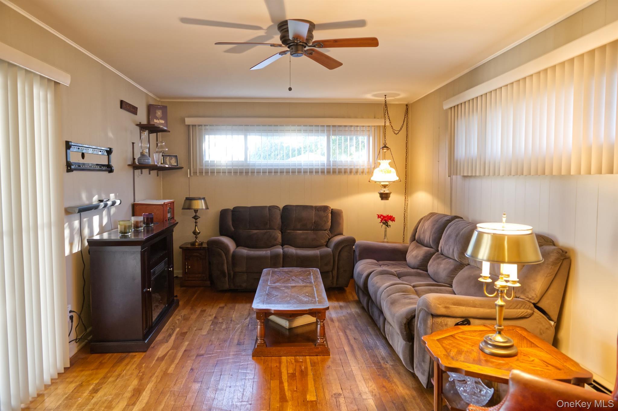 Single Family Cole  Nassau County, NY 11554, MLS-927355-14