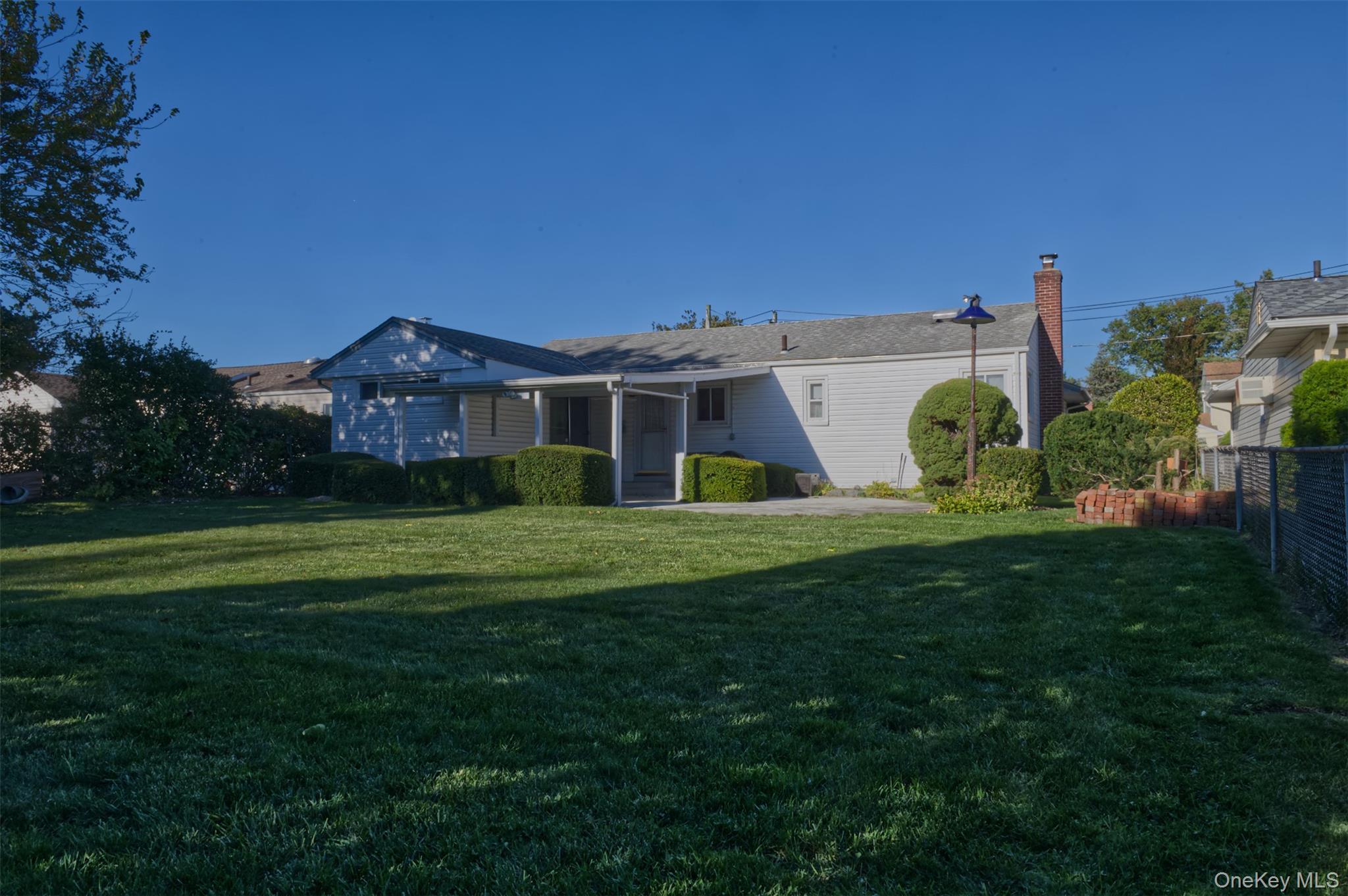 Single Family Cole  Nassau County, NY 11554, MLS-927355-28