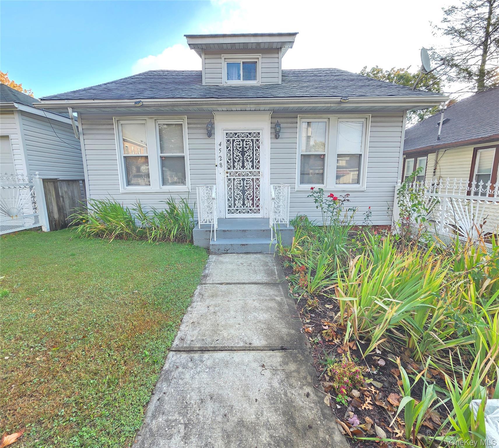 Single Family Wilder  Bronx, NY 10466, MLS-927374-12