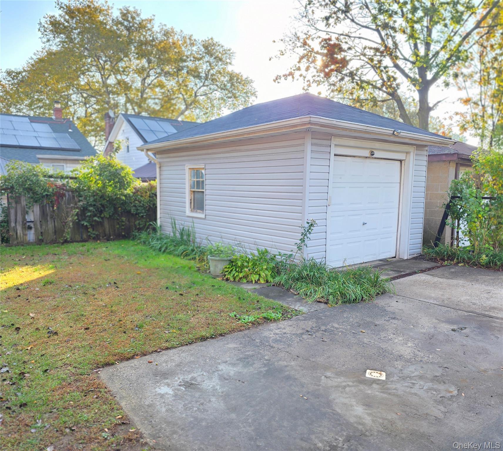 Single Family Wilder  Bronx, NY 10466, MLS-927374-8