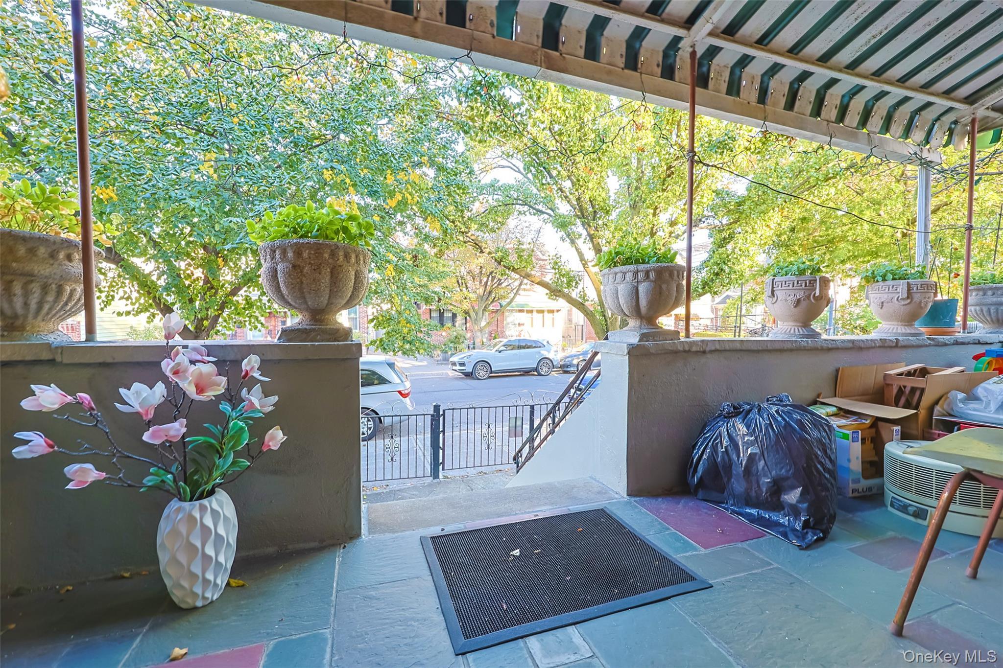 Single Family 62nd Queens, NY 11377, MLS-927380-2