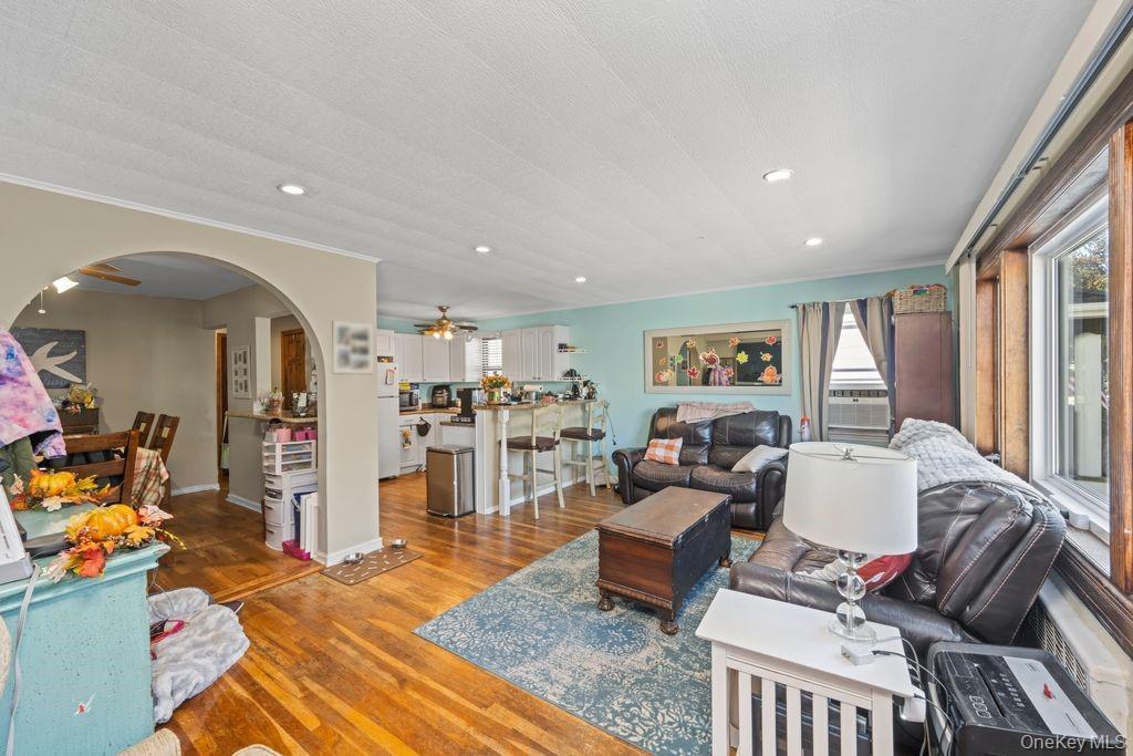 Single Family Beach 122nd Queens, NY 11694, MLS-927392-17