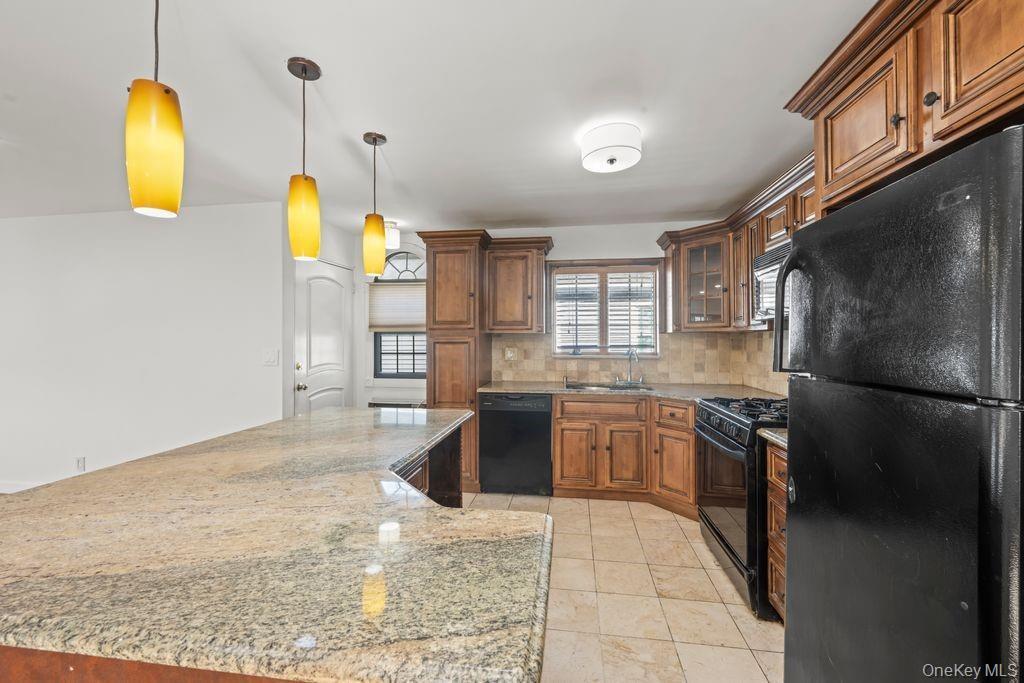 Single Family Beach 122nd Queens, NY 11694, MLS-927392-9