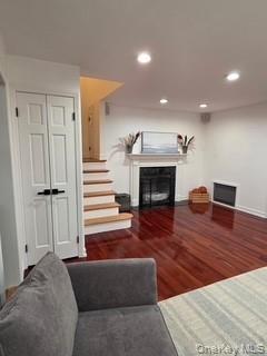 Single Family 5th  Queens, NY 11693, MLS-927398-19