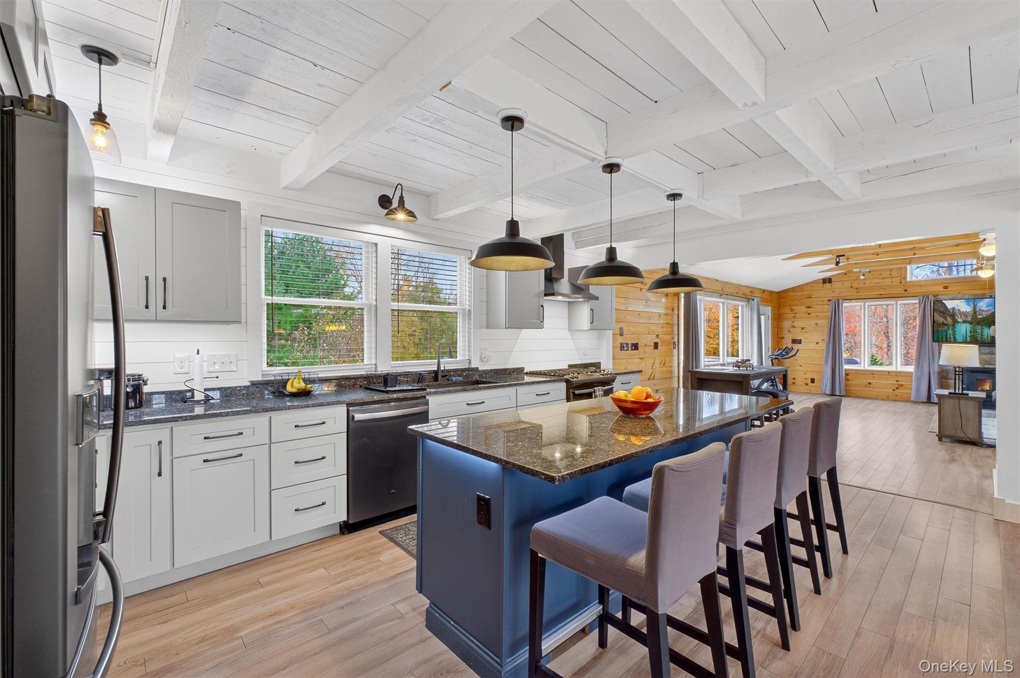 Single Family Salt Point Dutchess County, NY 12601, MLS-927401-11