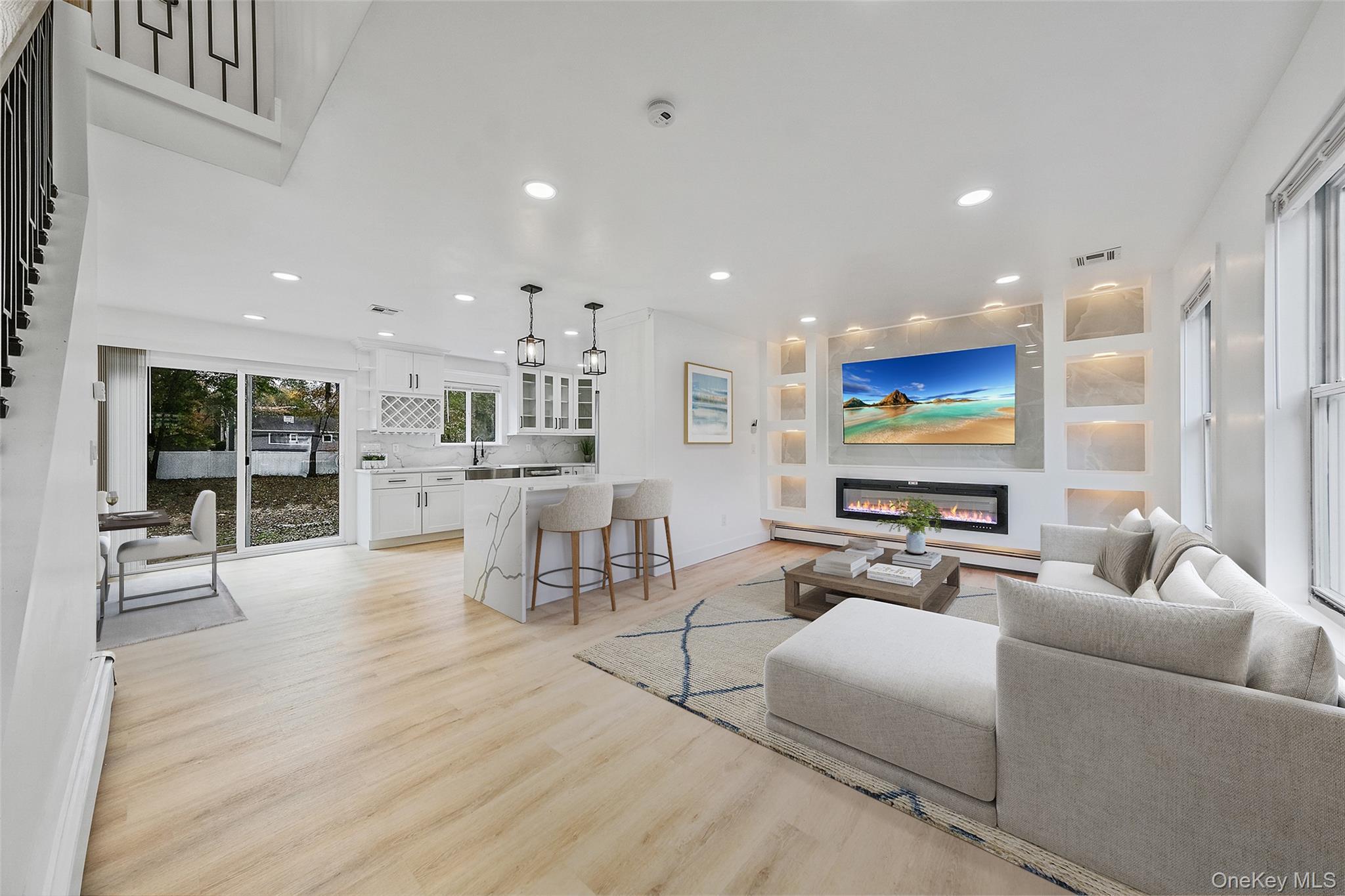 Single Family Flores  Suffolk County, NY 11953, MLS-927410-5