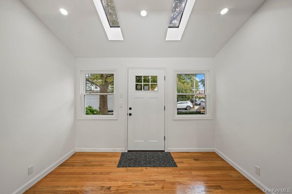 Single Family Avenue M  Brooklyn, NY 11234, MLS-927412-4