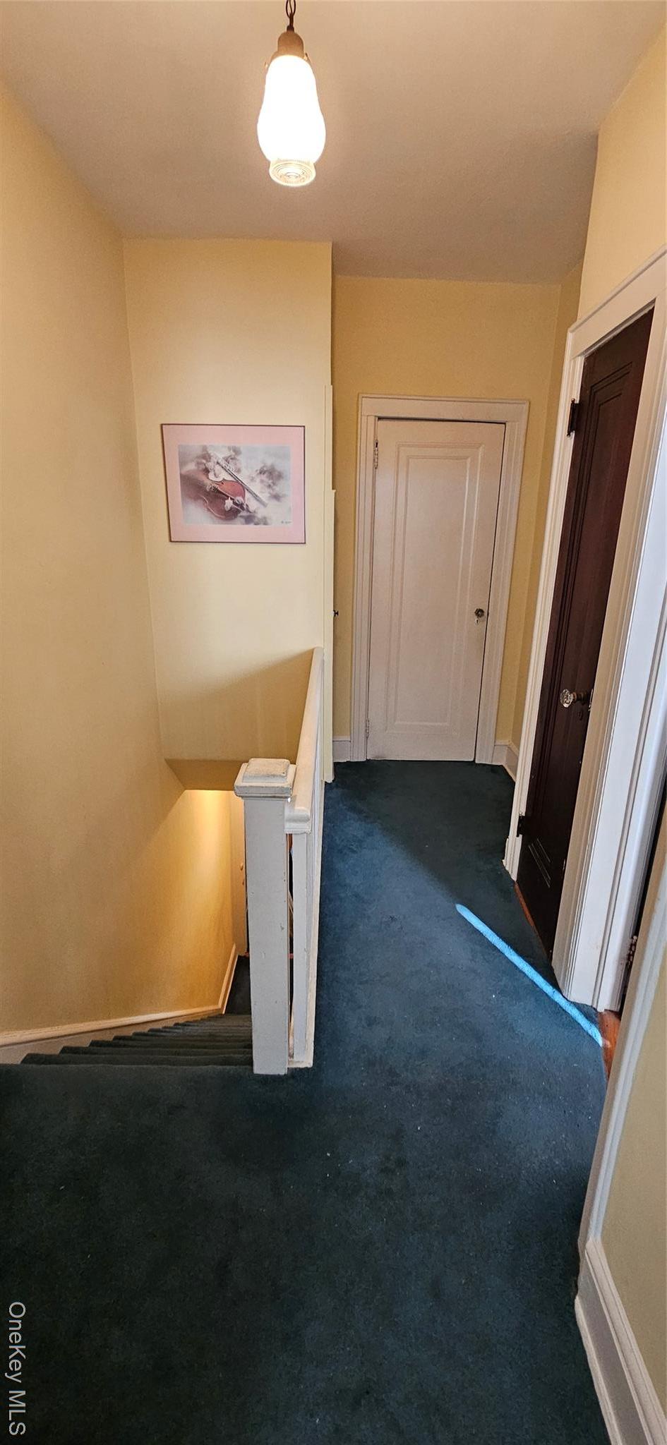 Single Family 75th Queens, NY 11385, MLS-927418-27