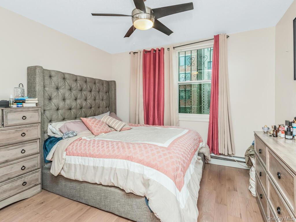 Single Family Kelly  Bronx, NY 10459, MLS-927437-10