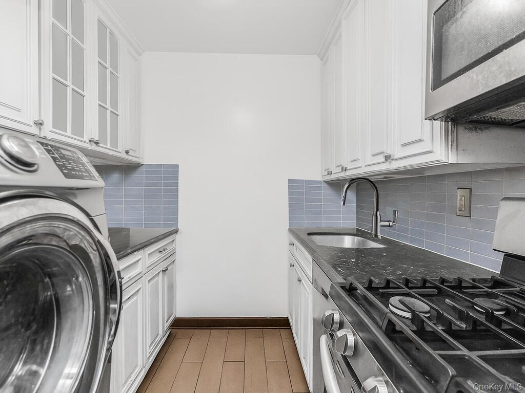 Single Family Kelly  Bronx, NY 10459, MLS-927437-16