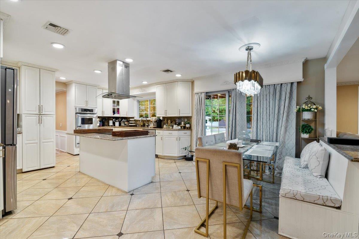 Single Family Caledonia Suffolk County, NY 11746, MLS-927453-14