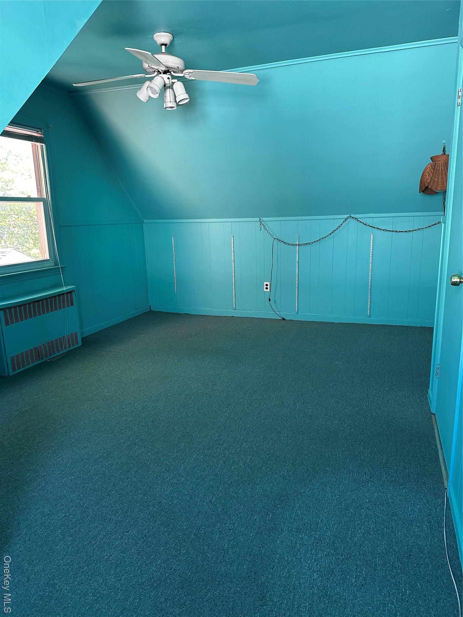 Single Family 258th  Queens, NY 11004, MLS-927472-25