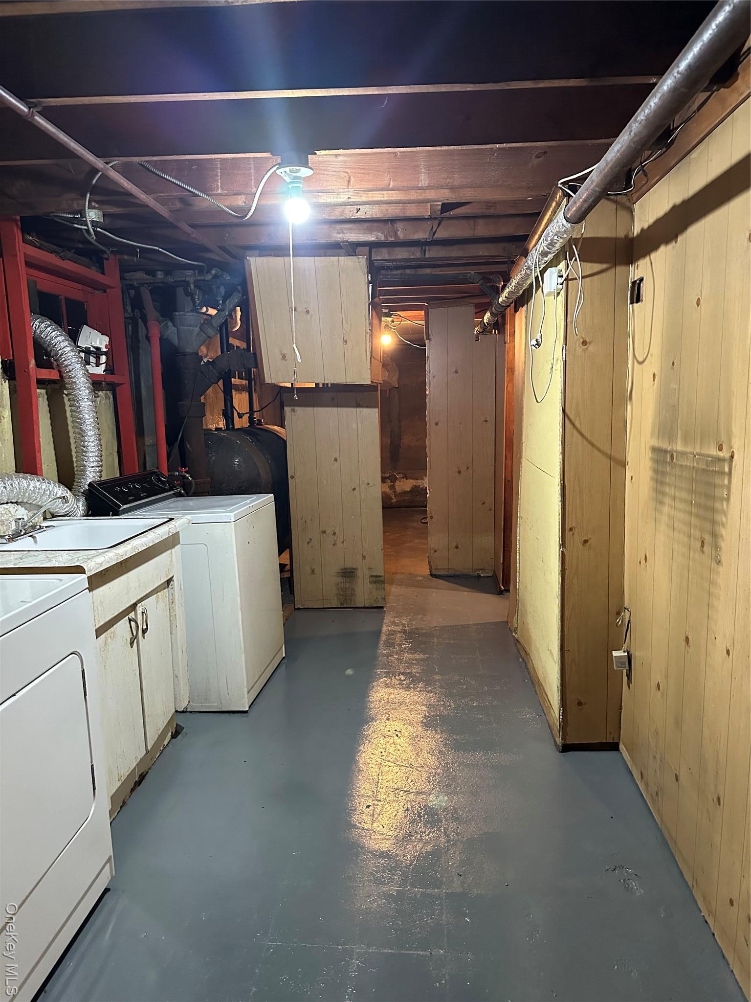 Single Family 258th  Queens, NY 11004, MLS-927472-35