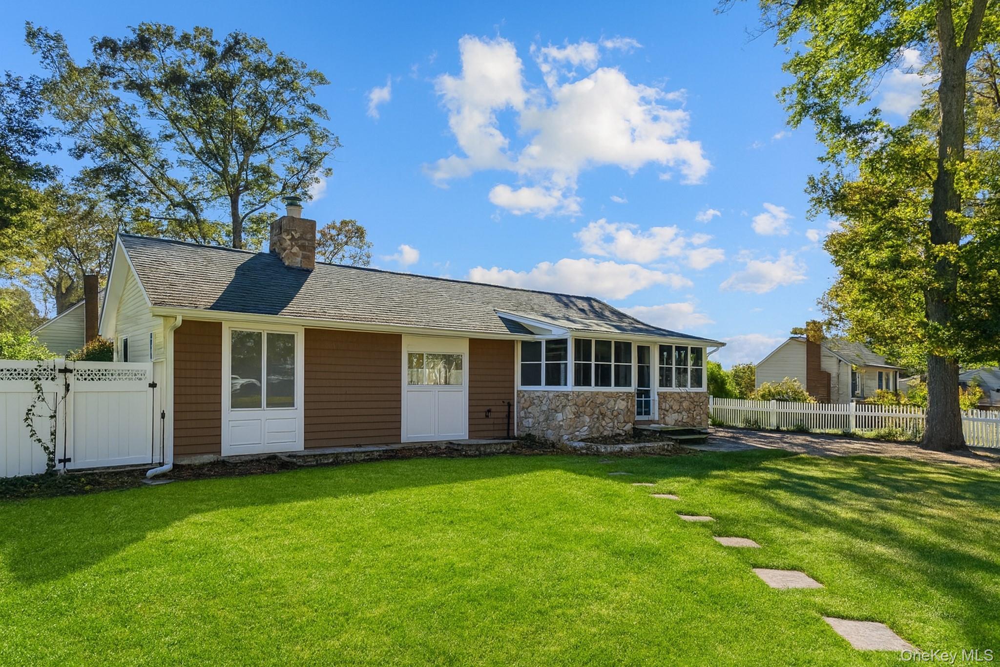 Single Family Fry  Suffolk County, NY 11772, MLS-927473-2