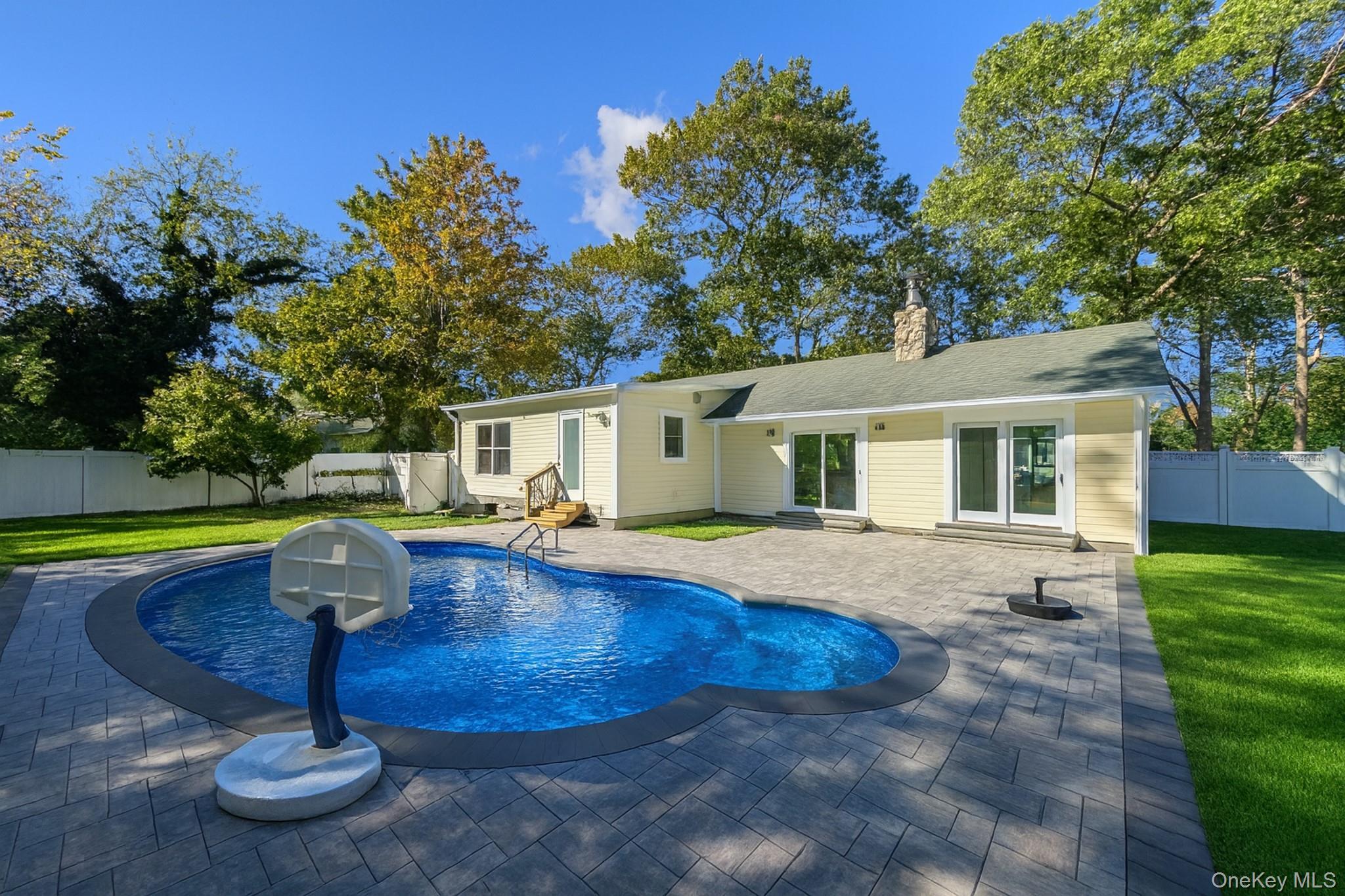 Single Family Fry  Suffolk County, NY 11772, MLS-927473-22