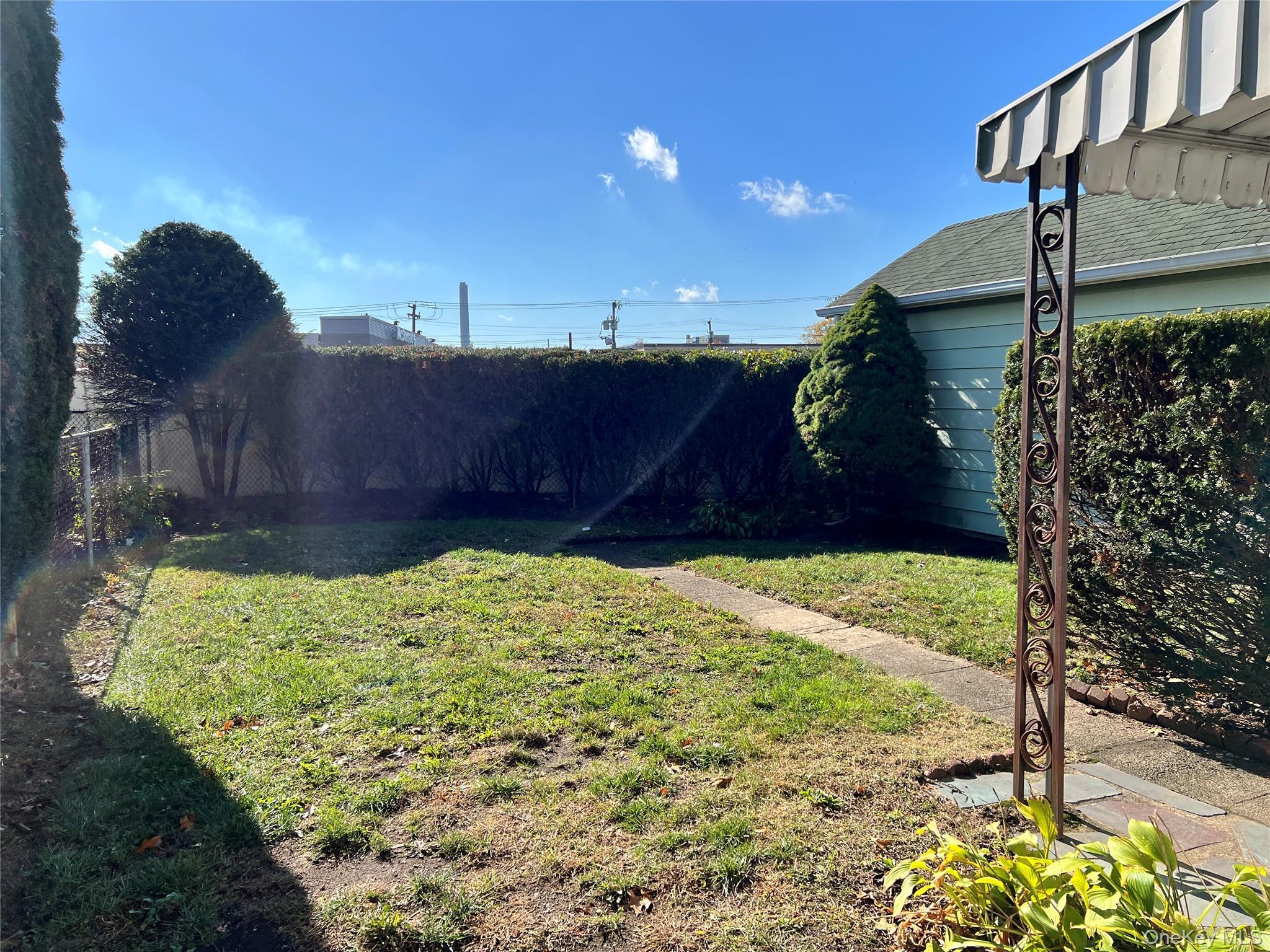 Single Family Lafayette  Nassau County, NY 11590, MLS-927482-11