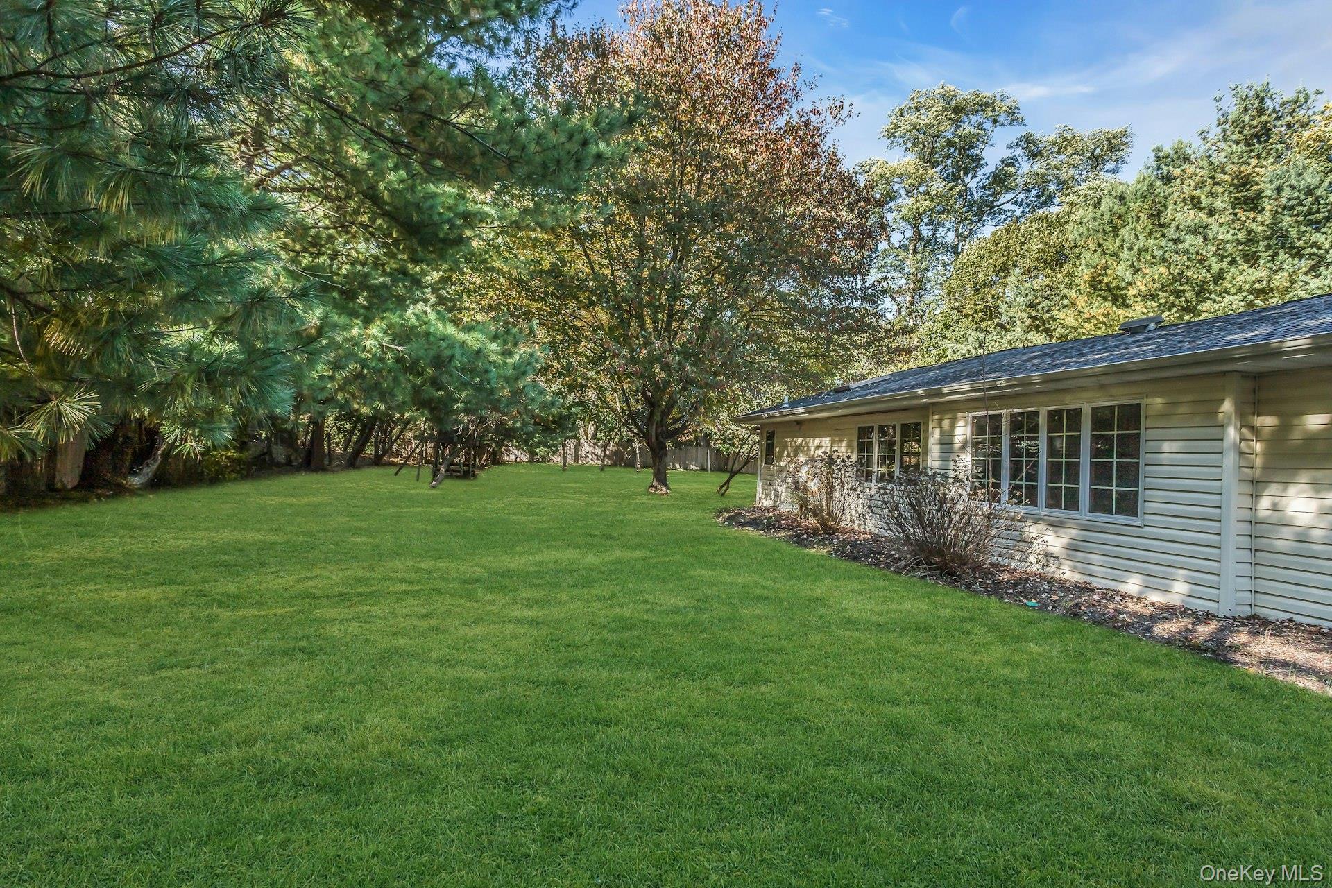 Single Family Driftwood Suffolk County, NY 11733, MLS-927485-27