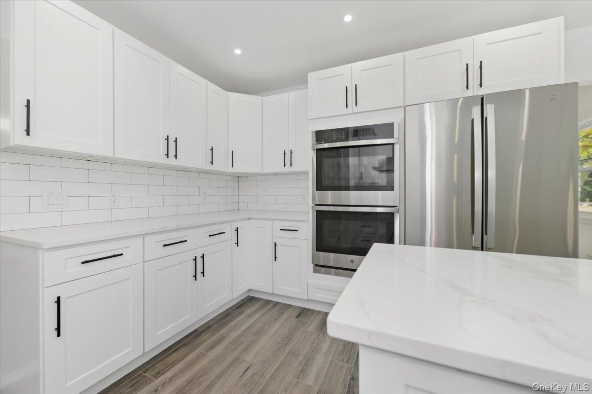 Single Family Linda Nassau County, NY 11598, MLS-927524-11