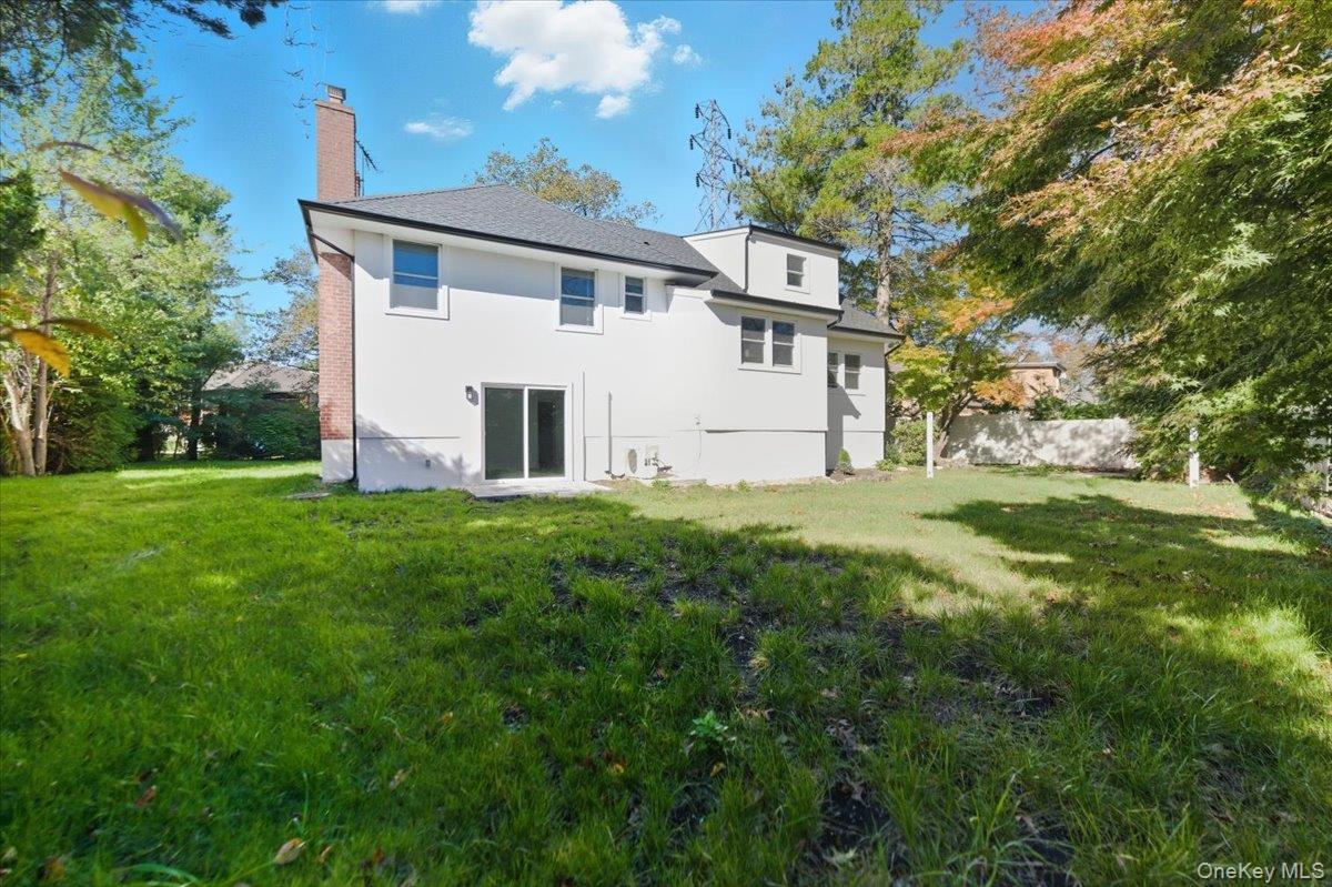 Single Family Linda Nassau County, NY 11598, MLS-927524-24