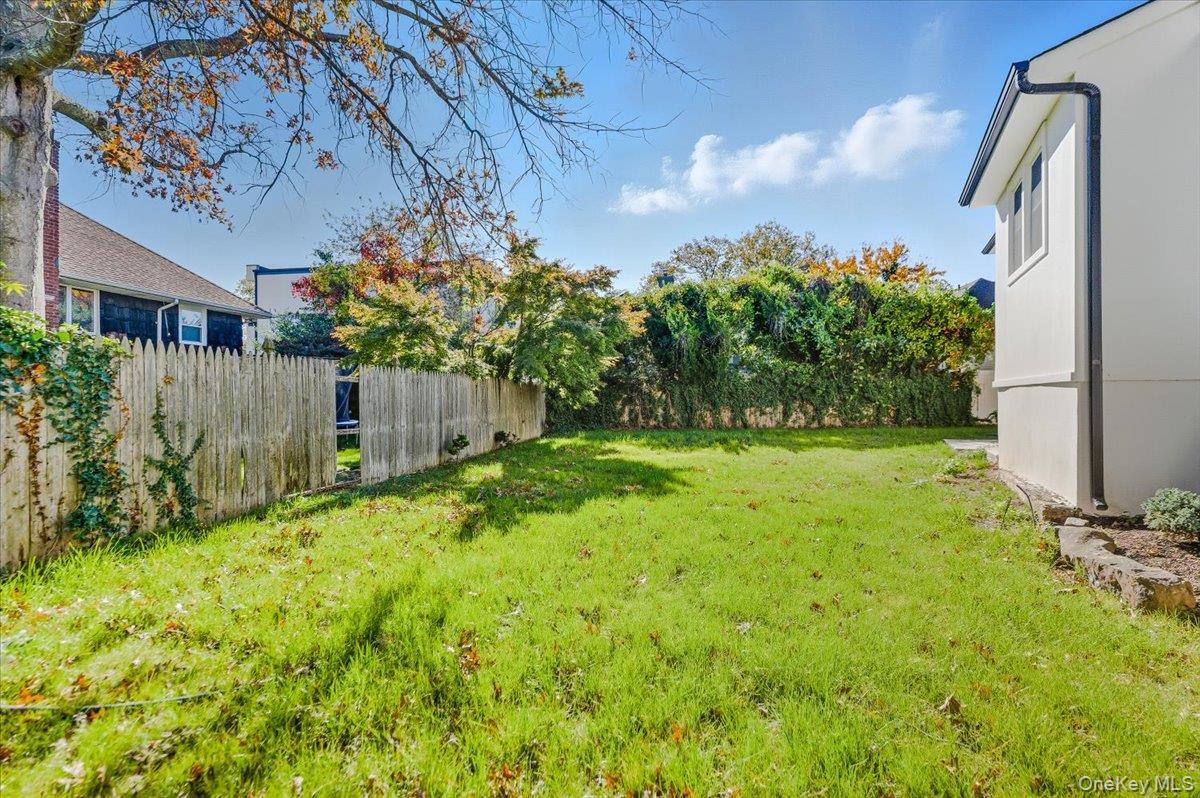 Single Family Linda  Nassau County, NY 11598, MLS-927524-25