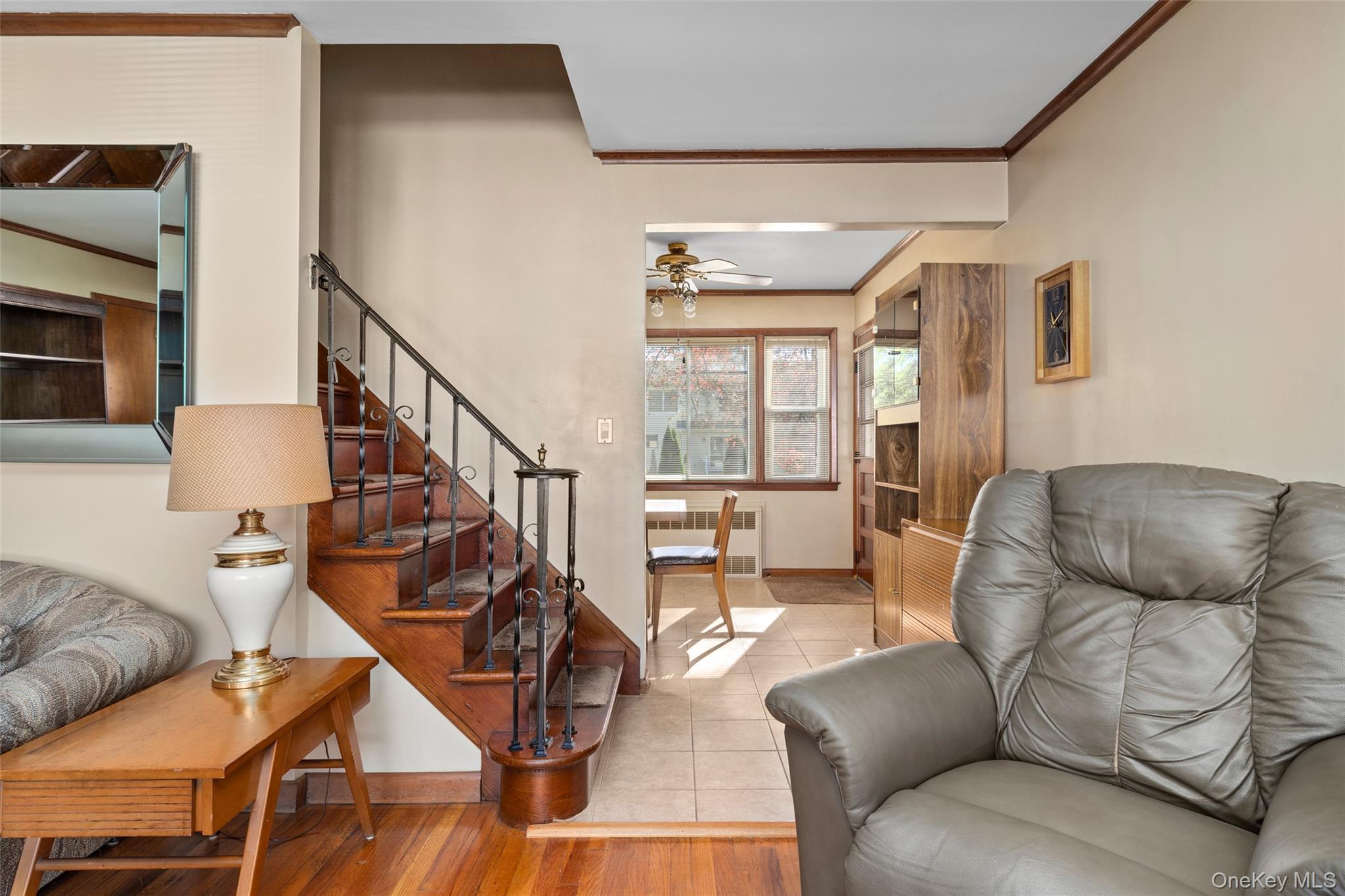 Single Family Hamilton  Nassau County, NY 11710, MLS-927525-3