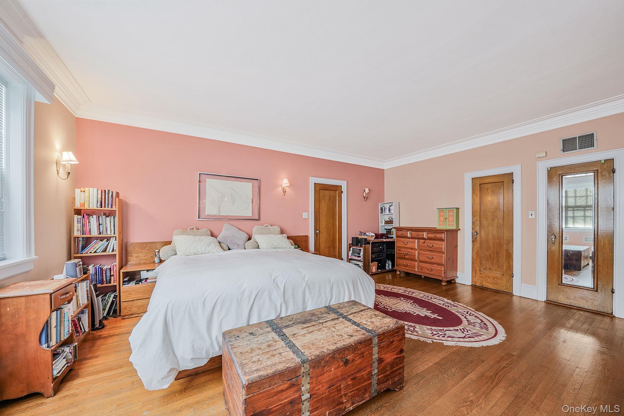 Single Family Midland Queens, NY 11432, MLS-927527-13