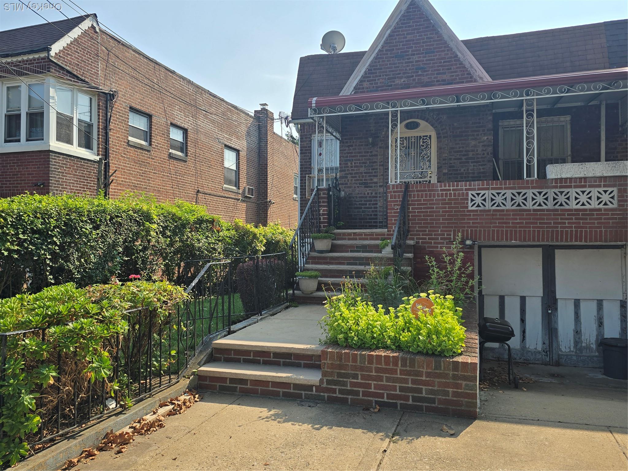 Single Family East 88 Street  Brooklyn, NY 11236, MLS-927545-12