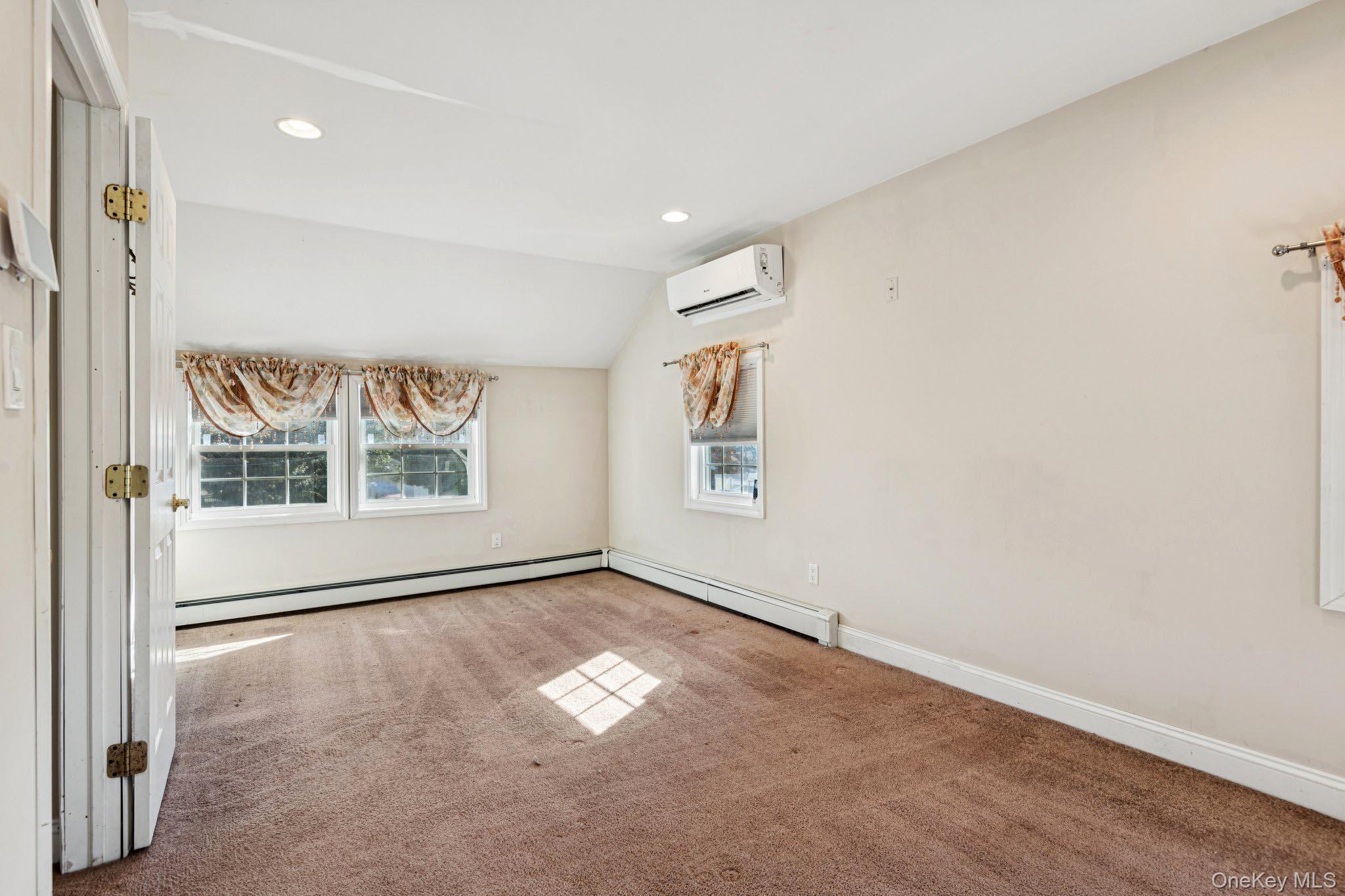 Single Family Elm  Nassau County, NY 11801, MLS-927568-14