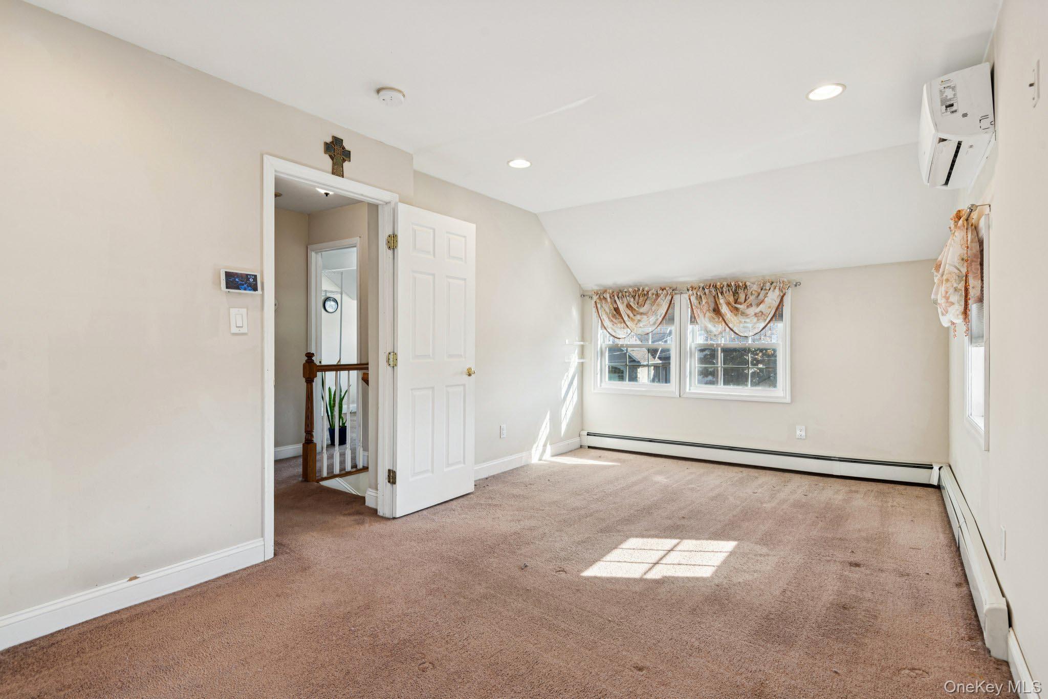 Single Family Elm  Nassau County, NY 11801, MLS-927568-15