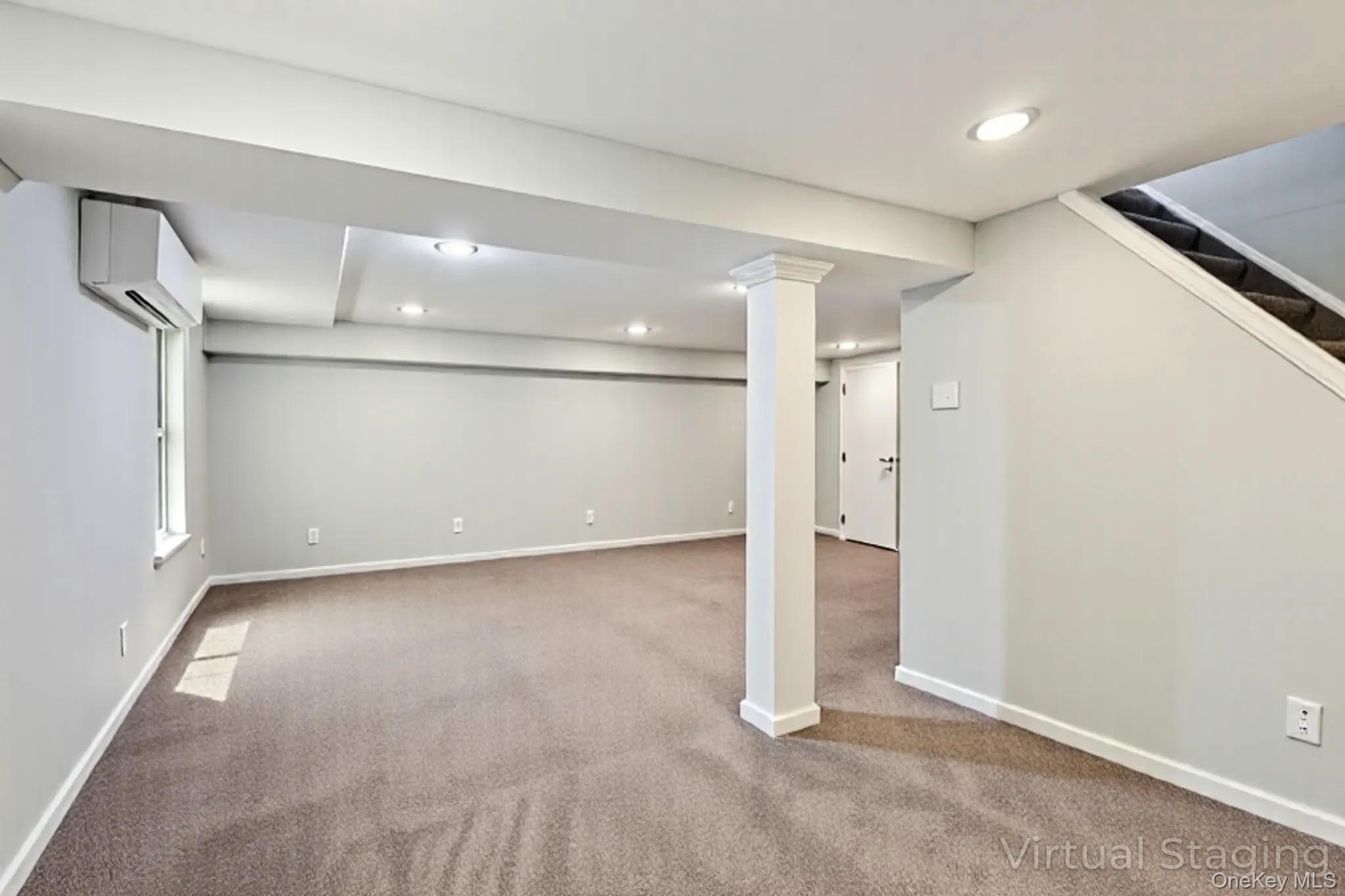 Single Family Elm  Nassau County, NY 11801, MLS-927568-23