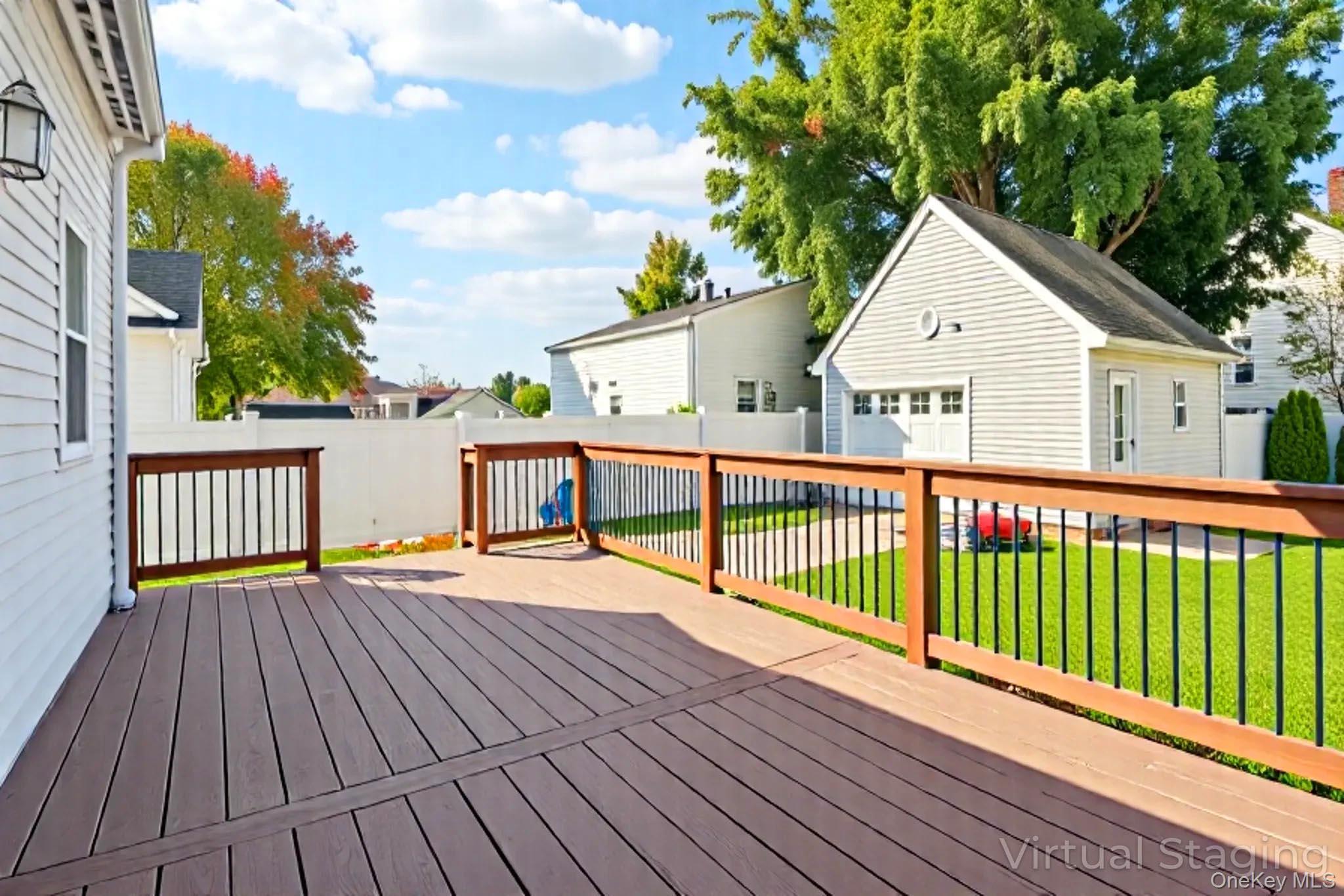 Single Family Elm  Nassau County, NY 11801, MLS-927568-25