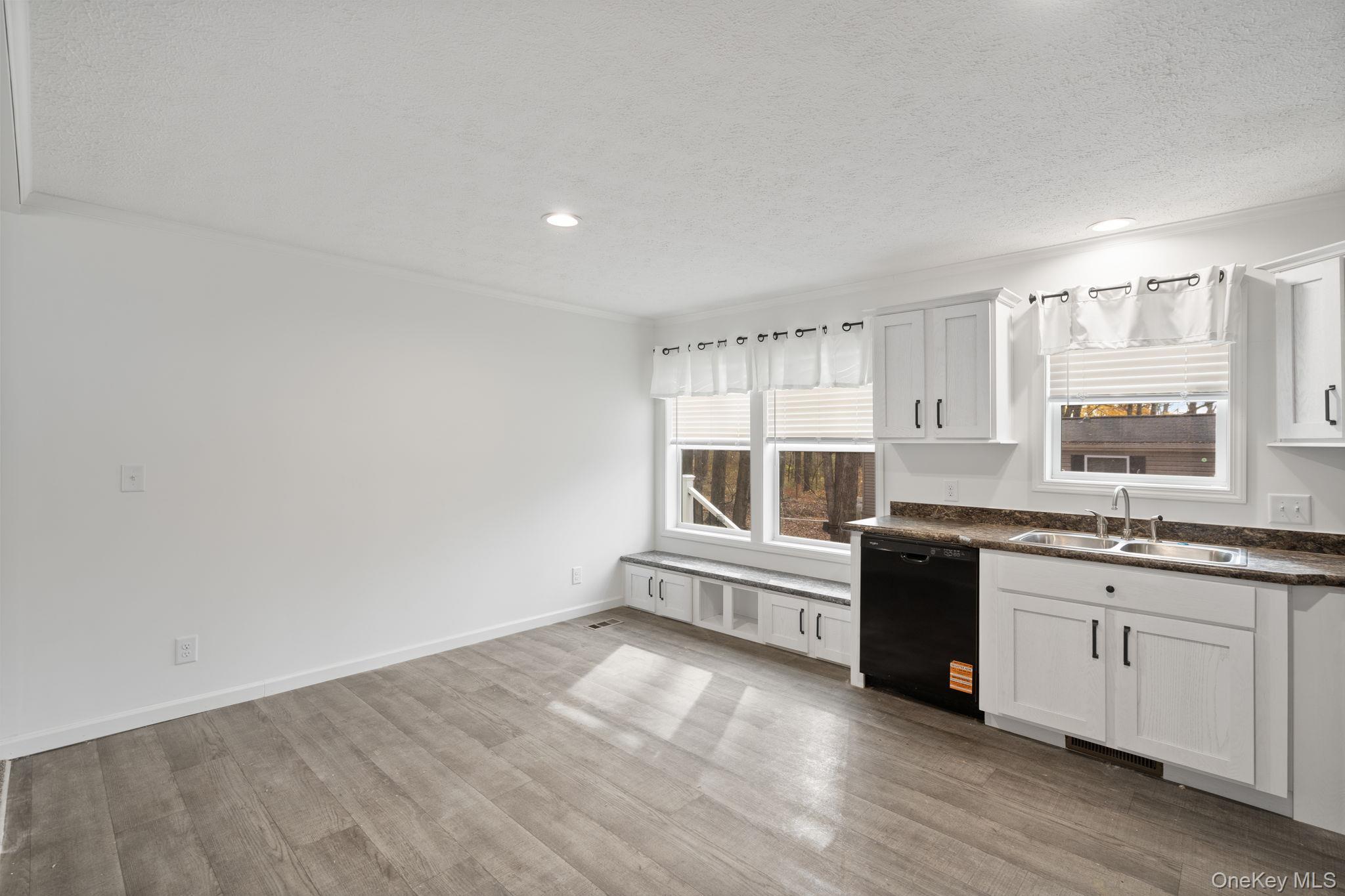 Single Family Fawn Circle  Orange County, NY 12586, MLS-927571-5