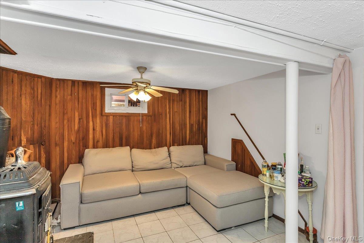 Single Family Hayden  Nassau County, NY 11024, MLS-927591-14