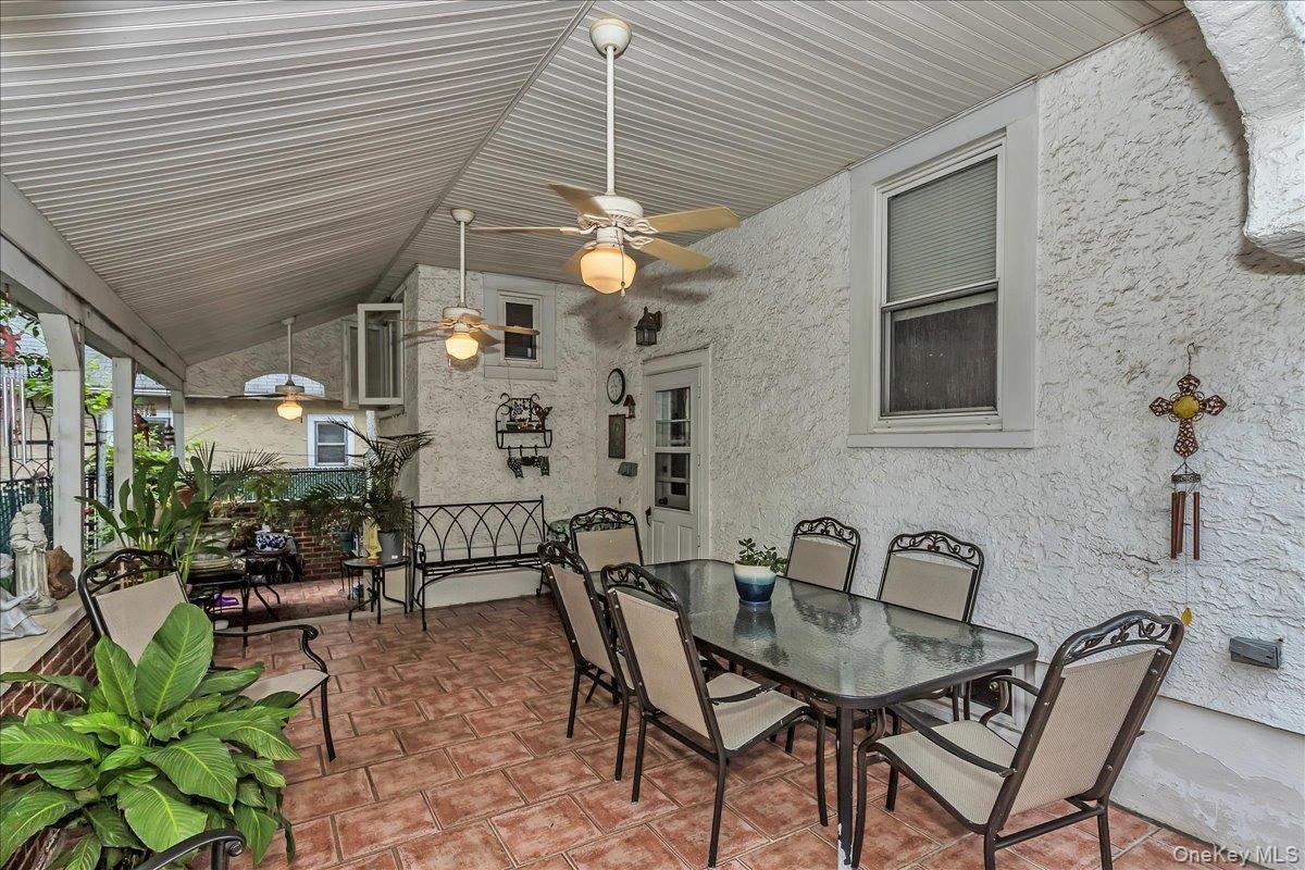 Single Family Hayden  Nassau County, NY 11024, MLS-927591-16